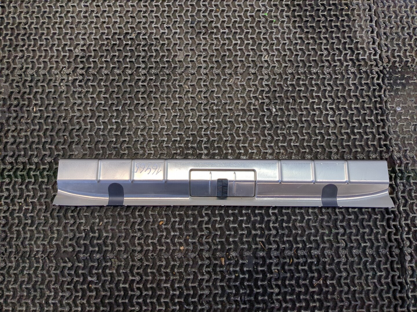 Обшивка багажника