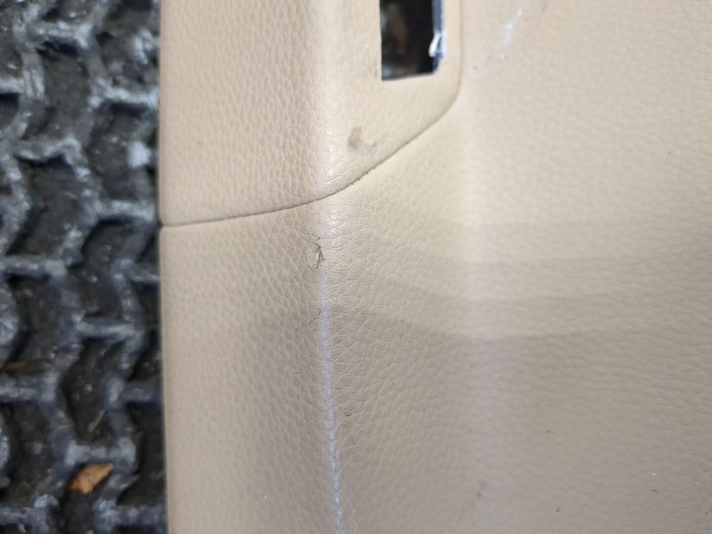 Обшивка стойки