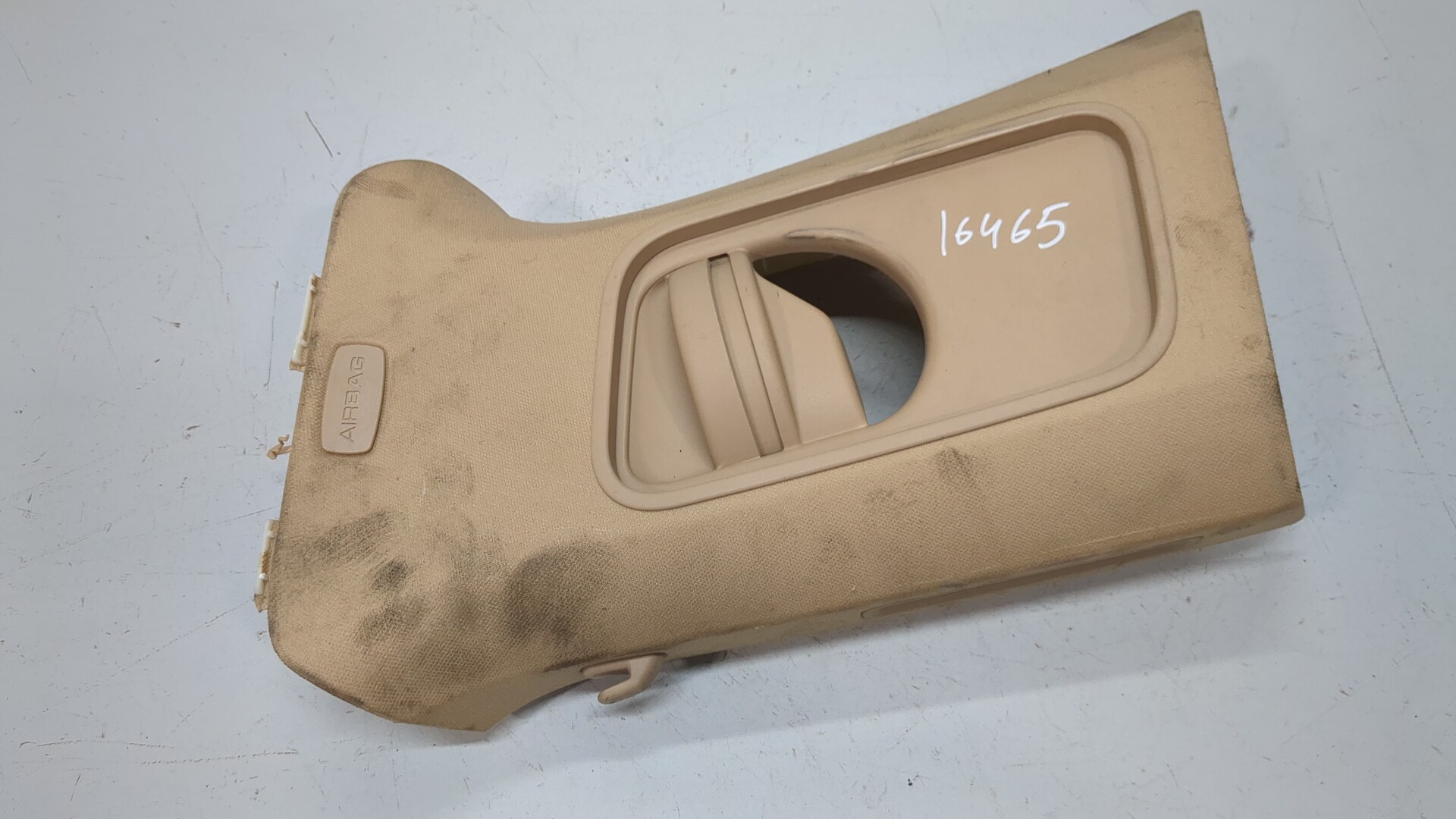 Обшивка стойки