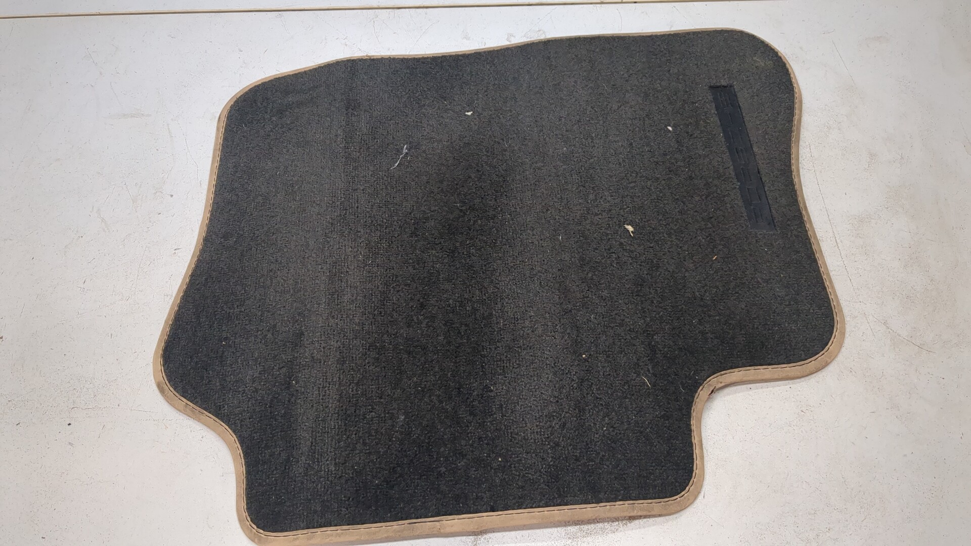 Покрытие напольное (ковролин)