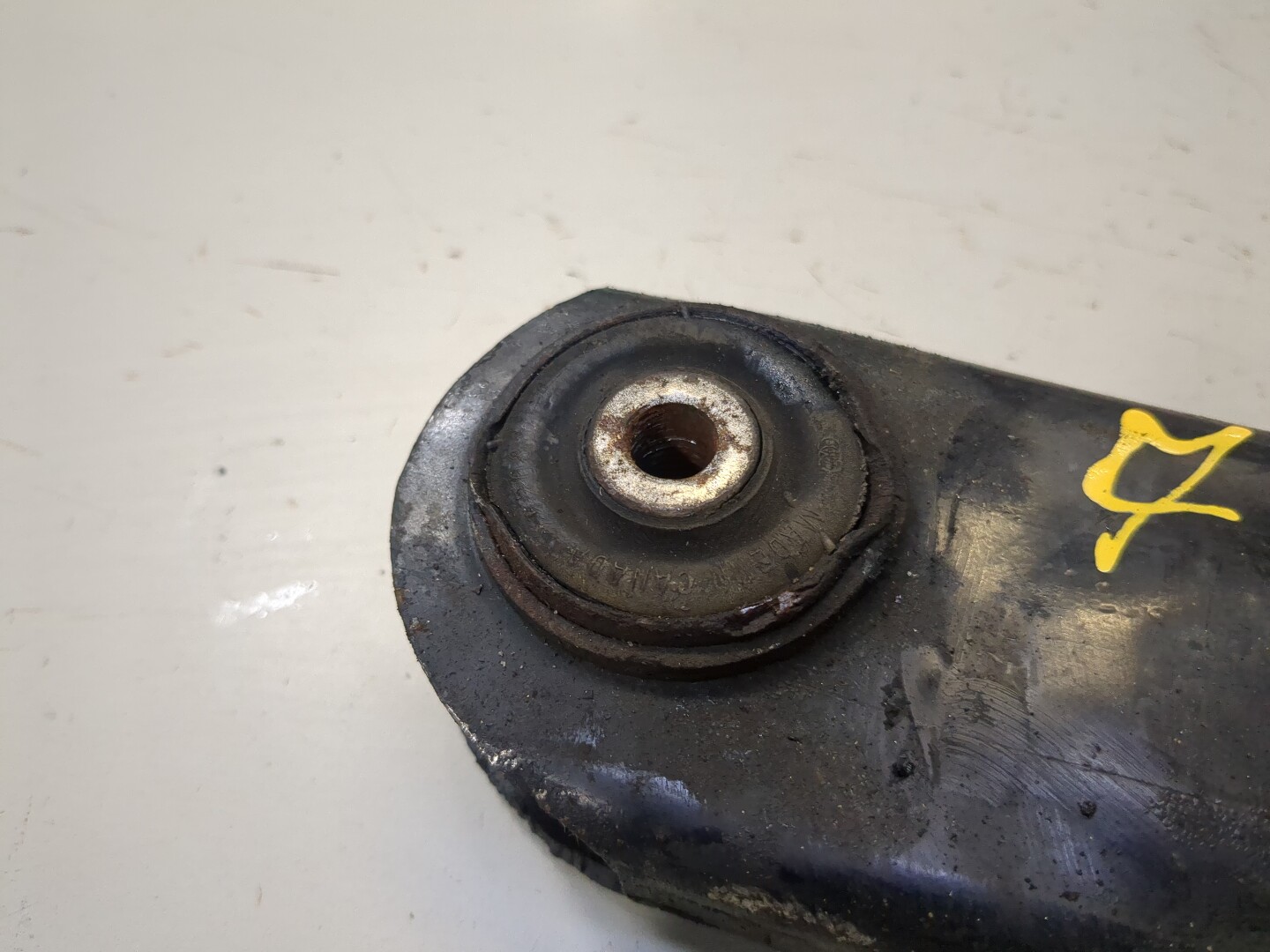 Рычаг задний