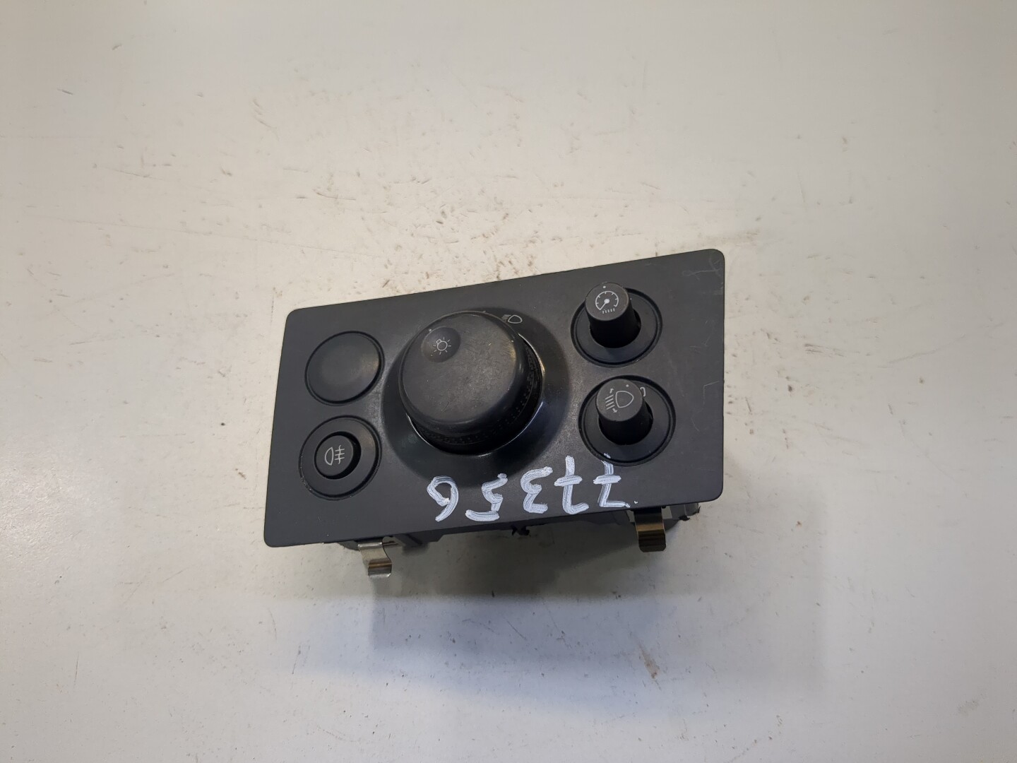 Переключатель света фар