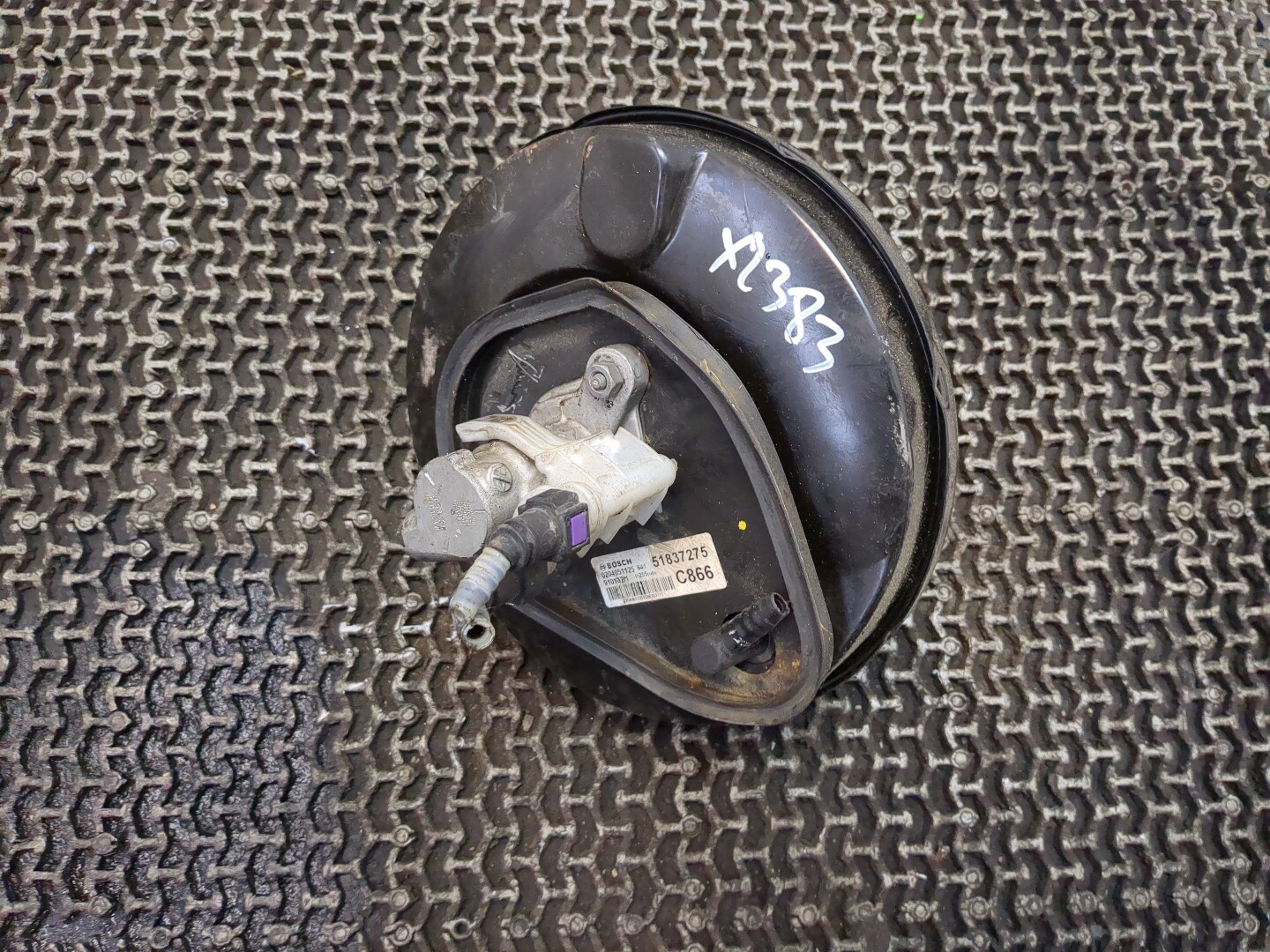 Цилиндр тормозной главный