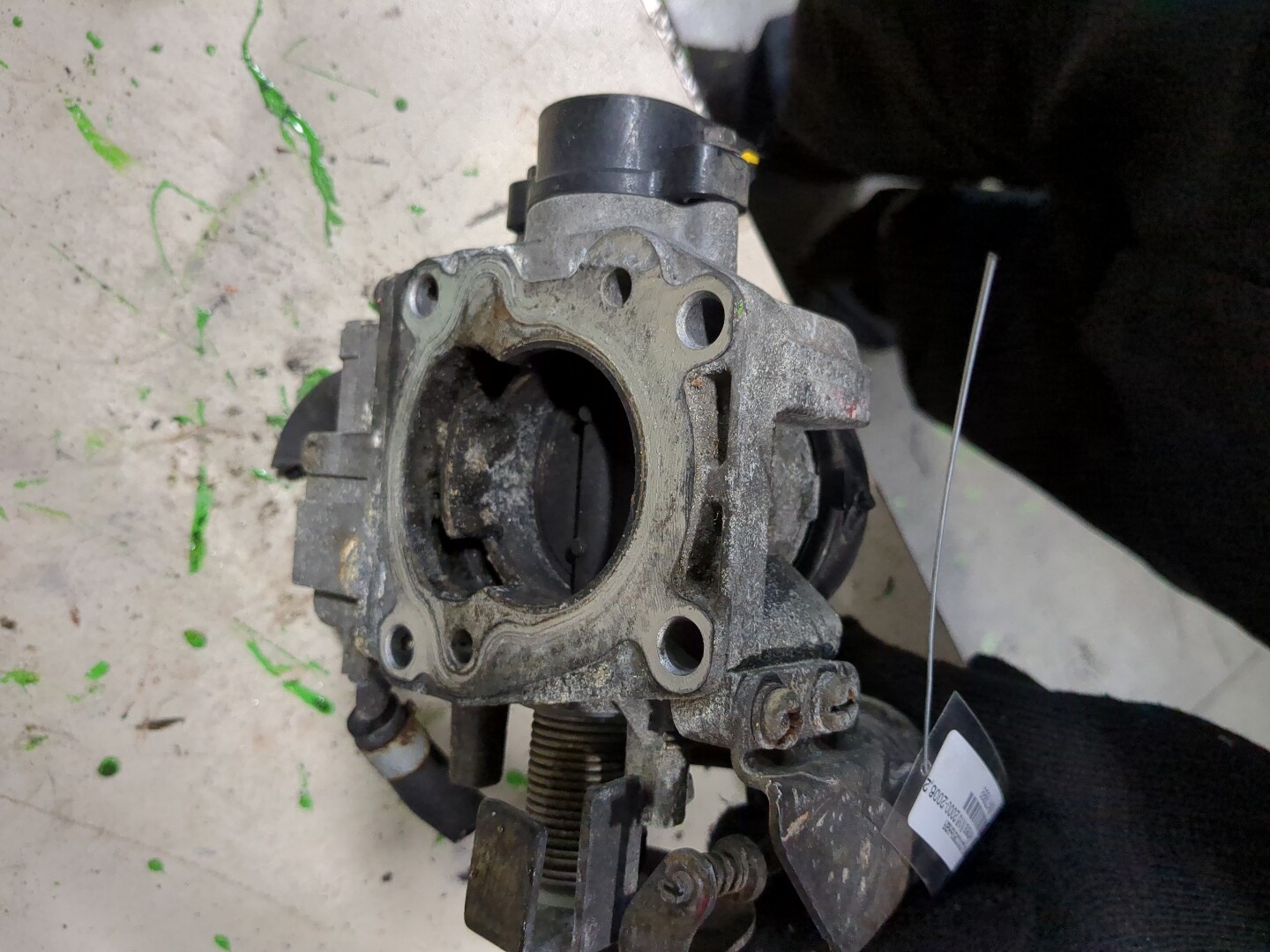 Заслонка дроссельная электрическая