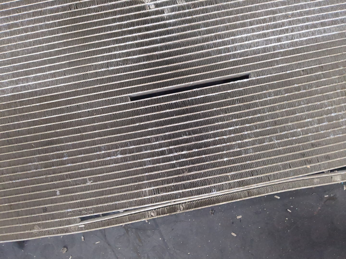 Радиатор кондиционера / конденсер