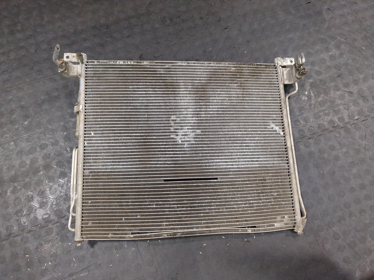 Радиатор кондиционера / конденсер