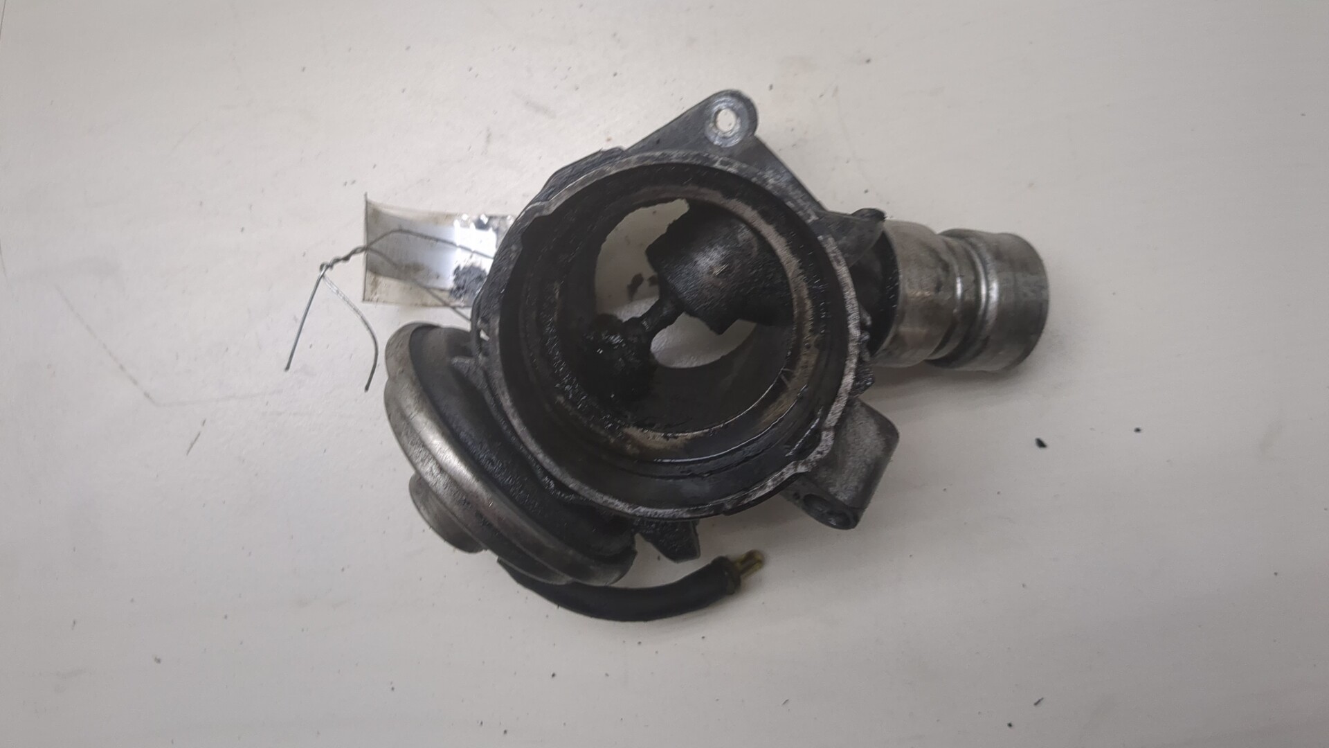 Заслонка дроссельная электрическая