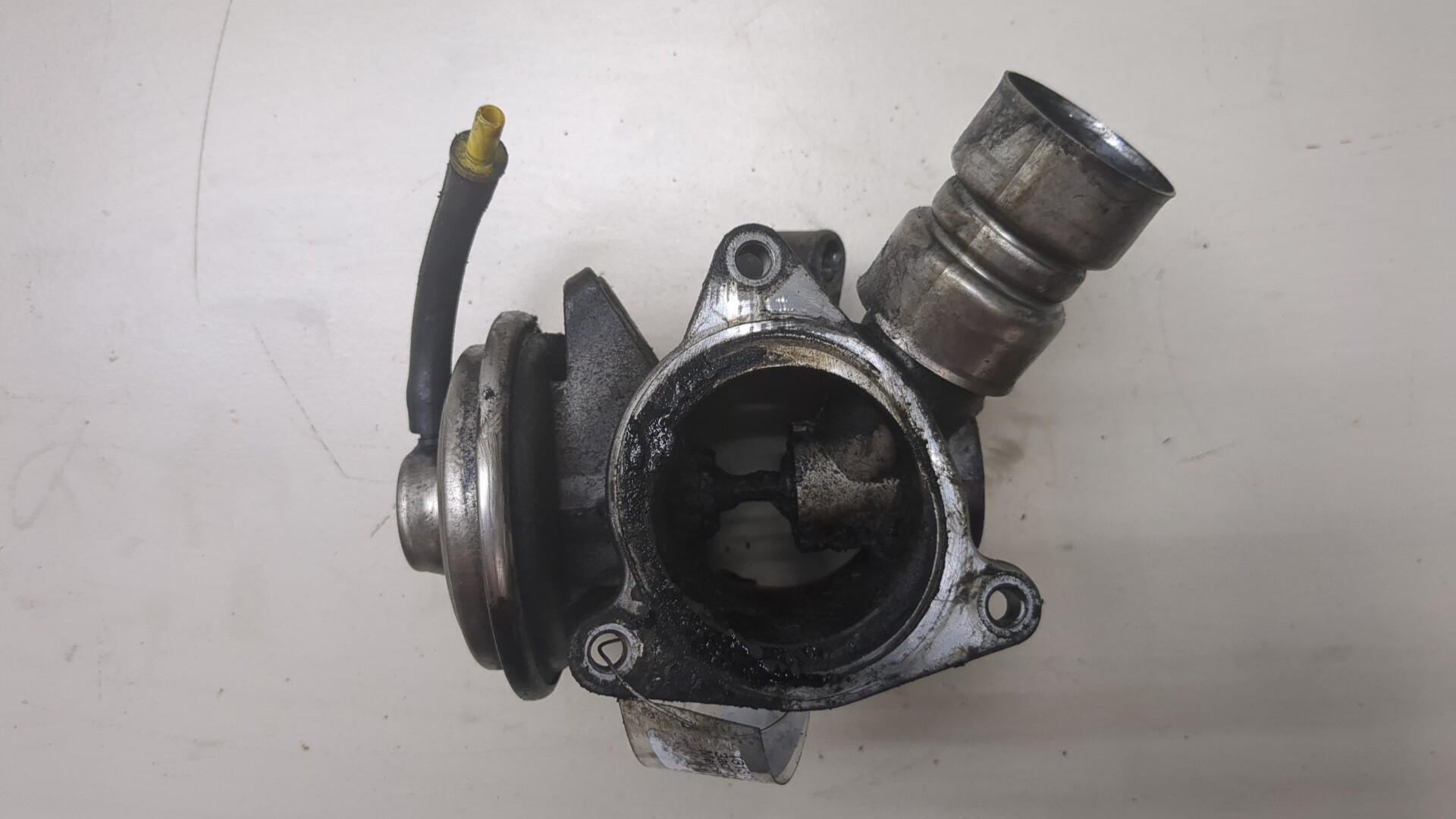 Заслонка дроссельная электрическая