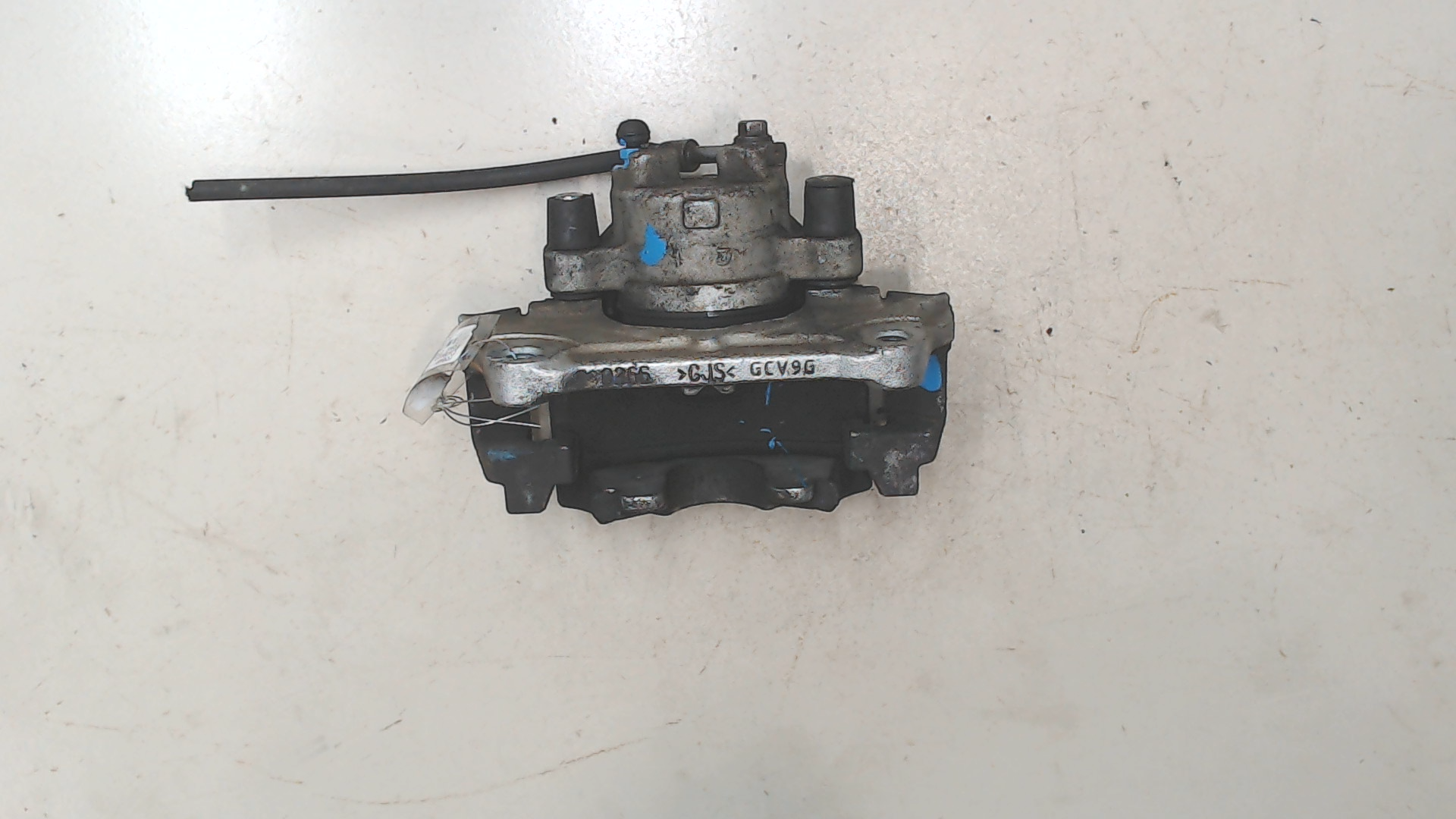 Суппорт передний левый