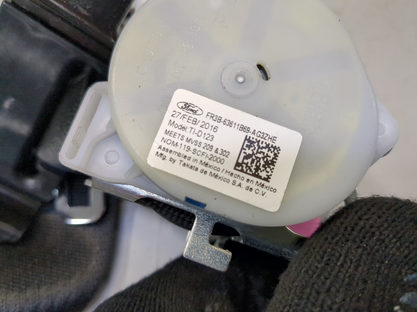 Ремень безопасности