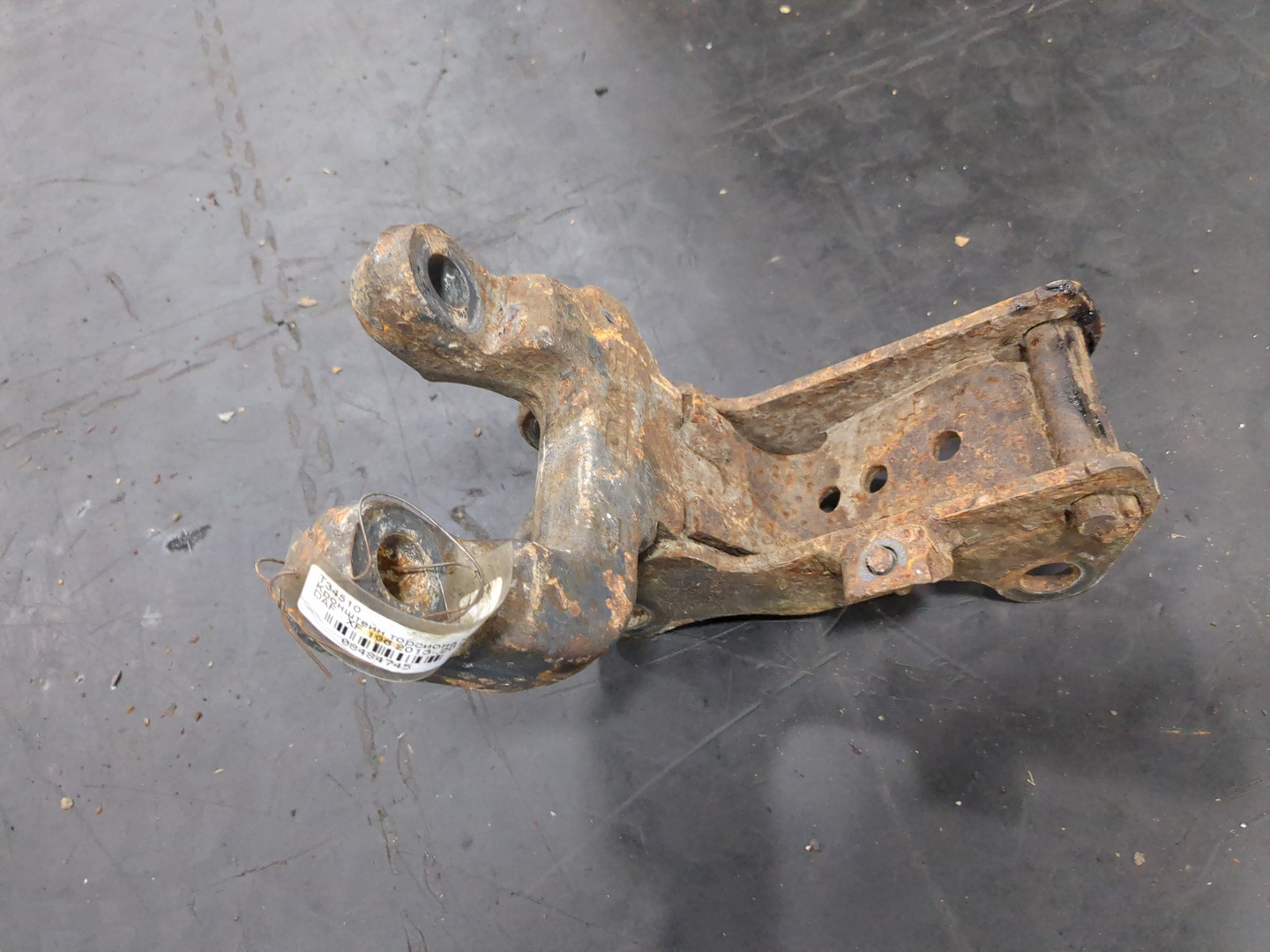 Кронштейн крепления торсиона