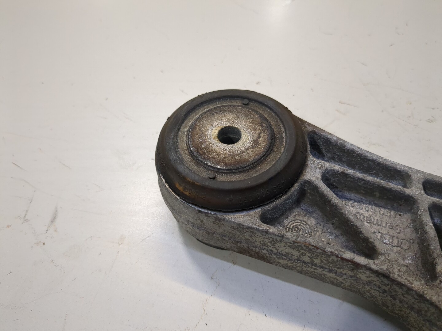 Кронштейн редуктора