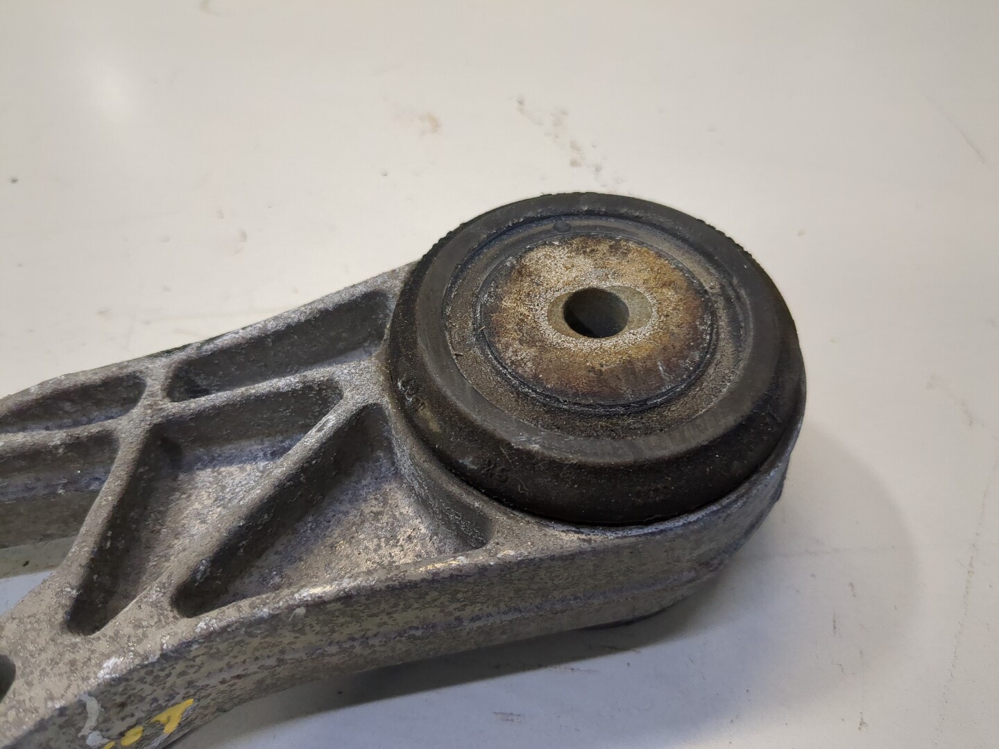 Кронштейн редуктора