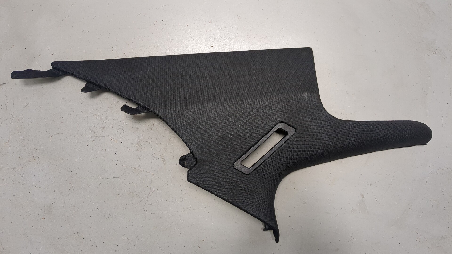 Обшивка стойки