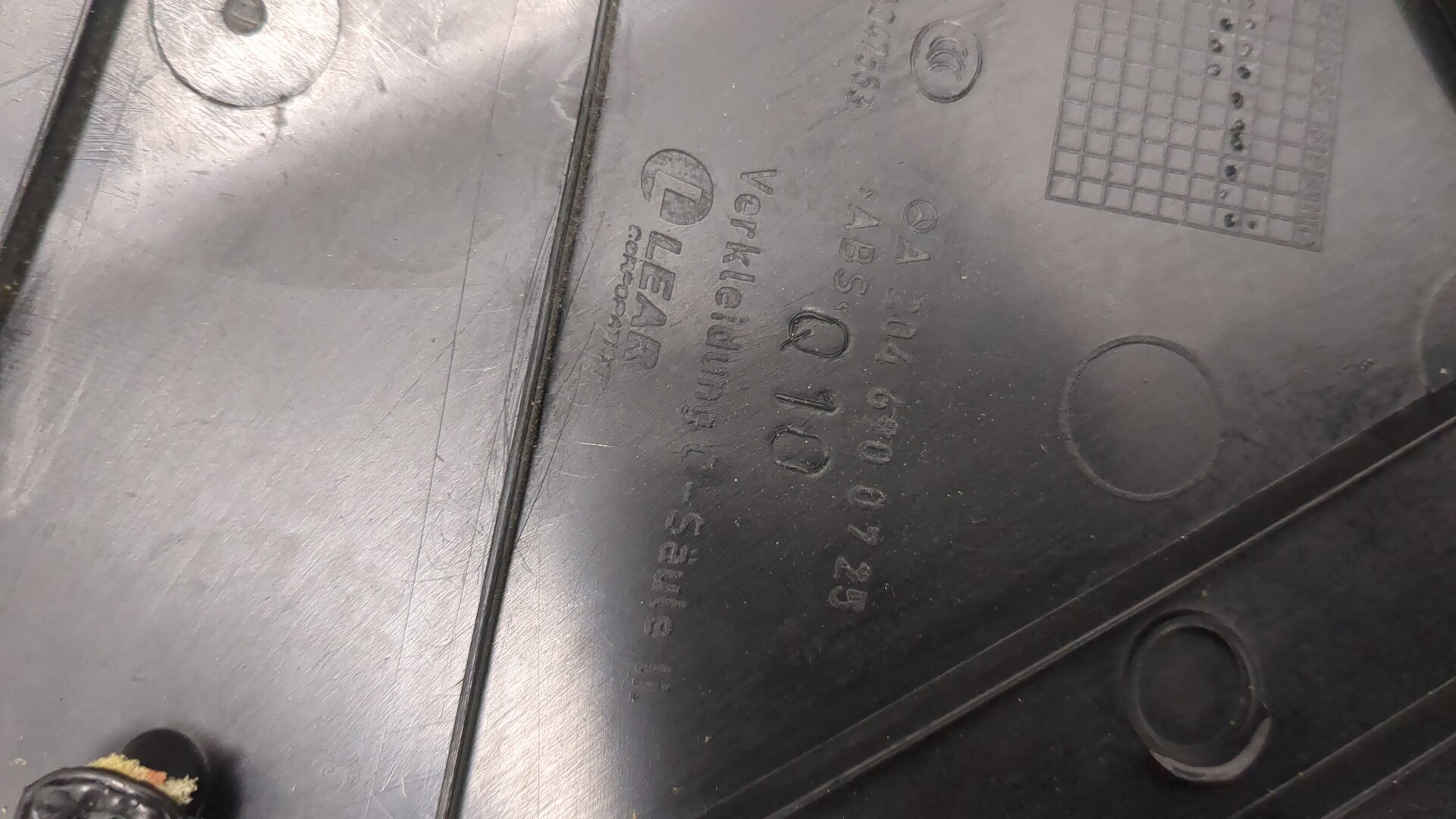 Обшивка стойки