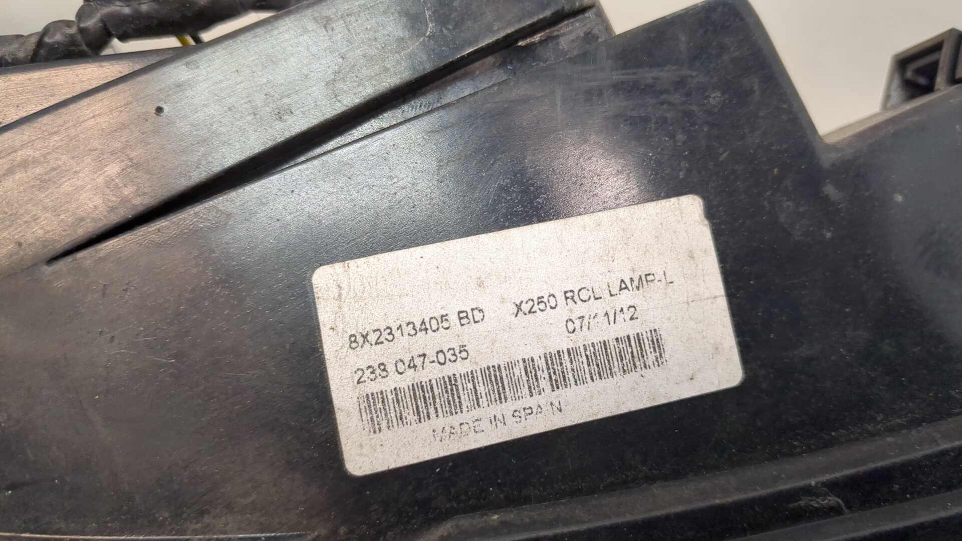 Фонарь задний левый