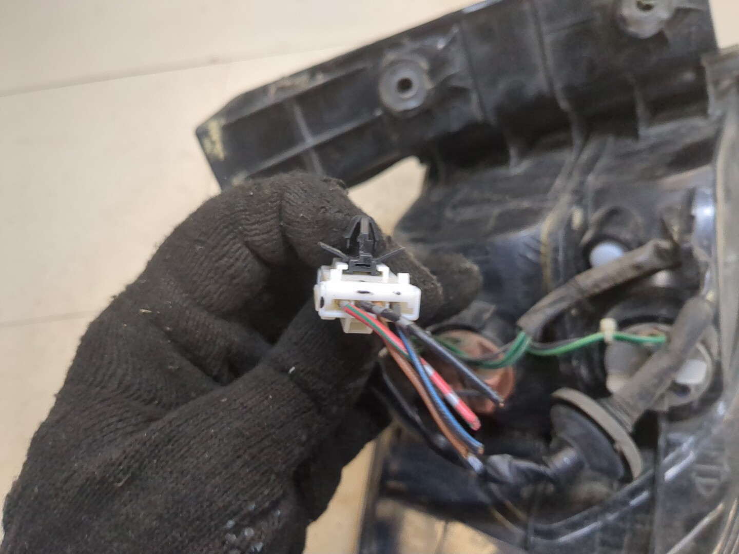 Фонарь задний правый