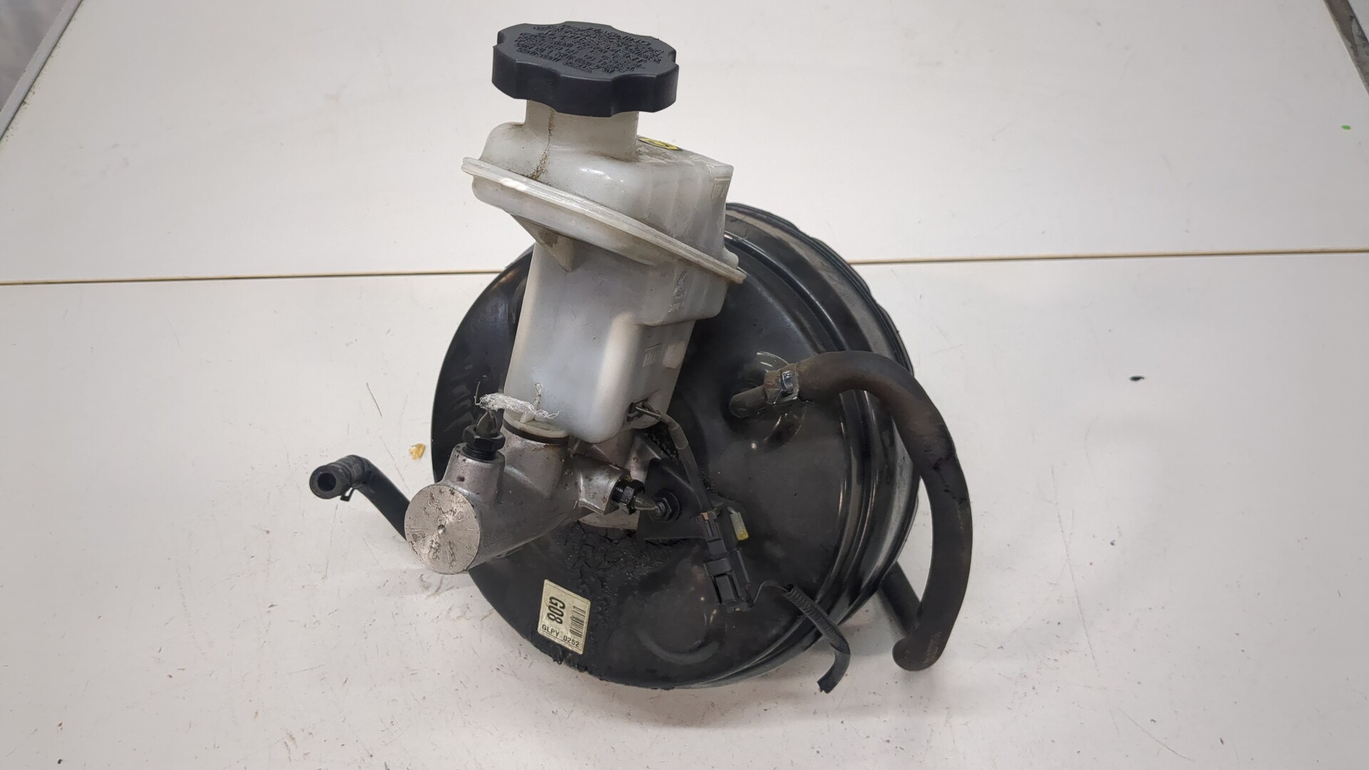 Цилиндр тормозной главный