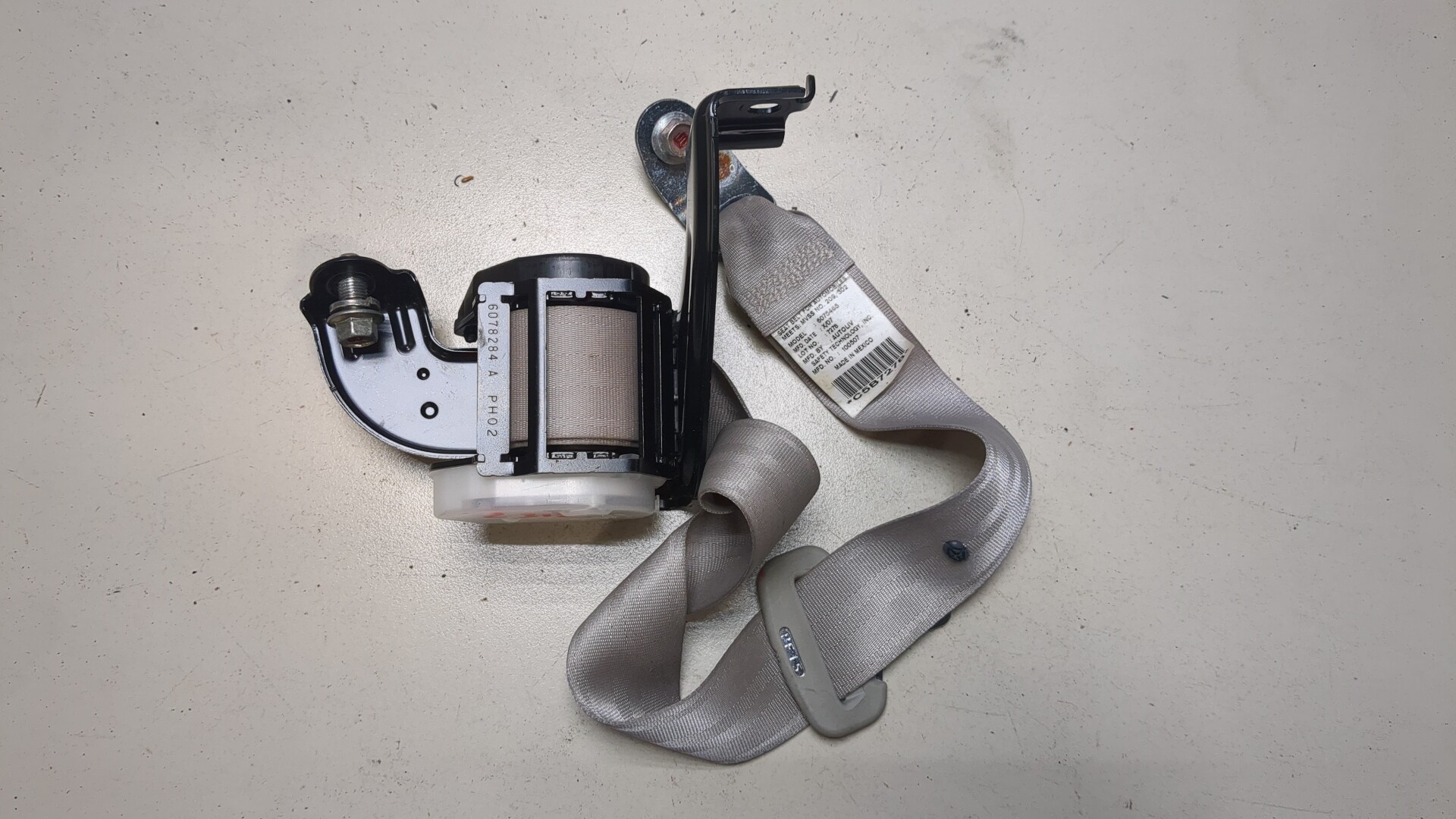 Ремень безопасности