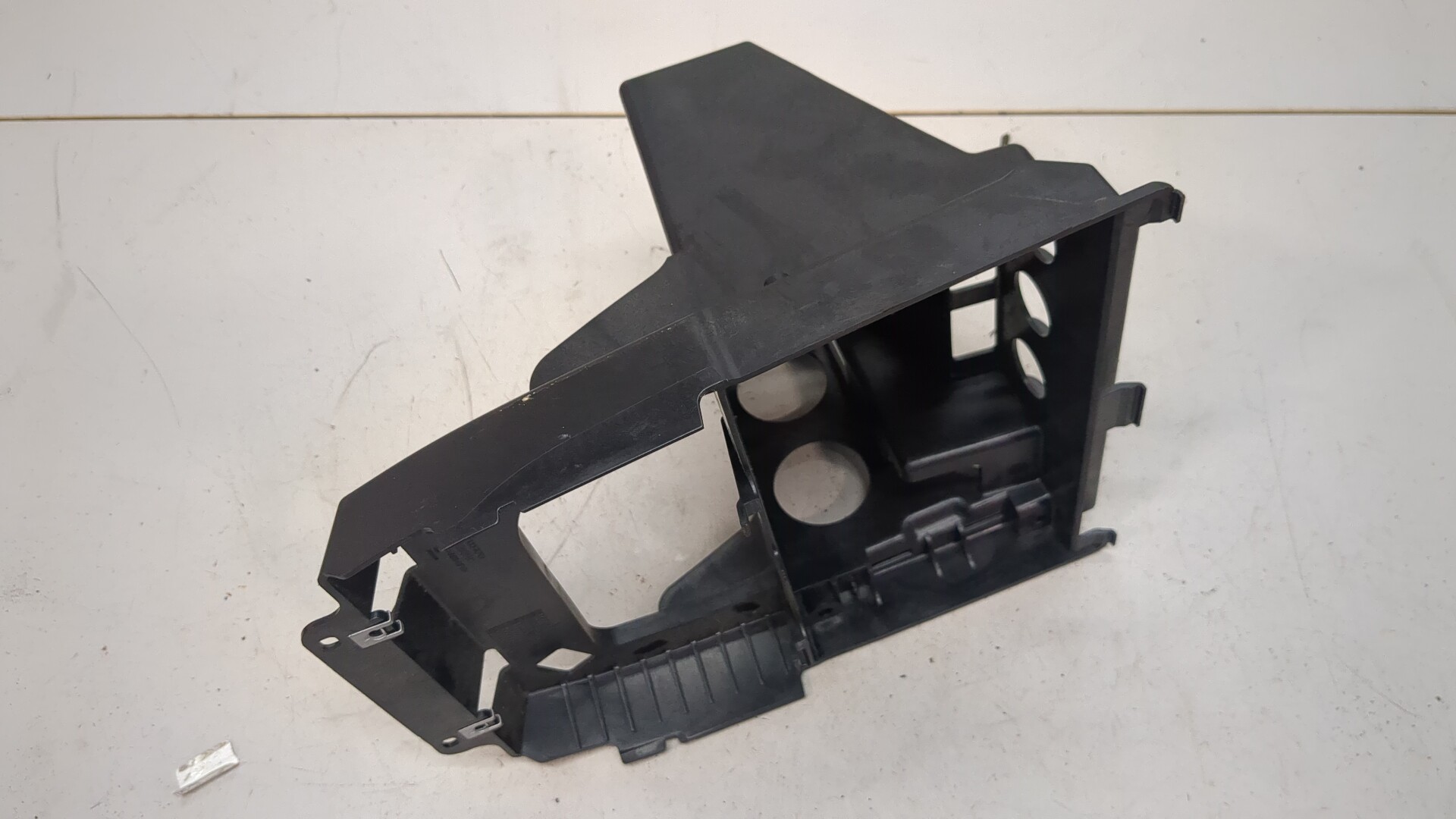 Кронштейн (сопут. товар)