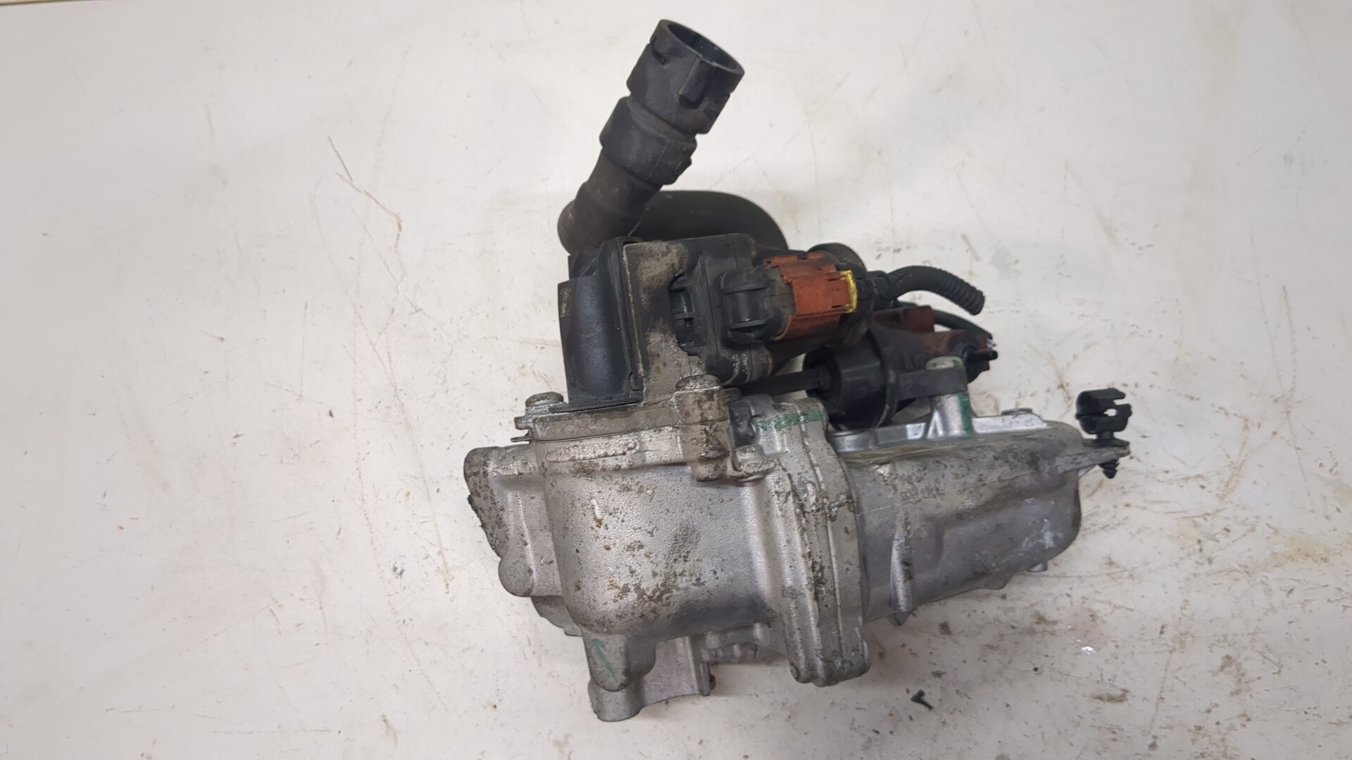 Клапан рециркуляции выхлопных газов (EGR)