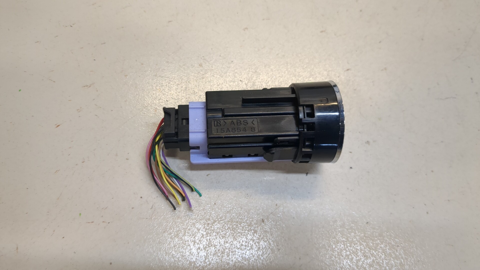 Кнопка запуска двигателя