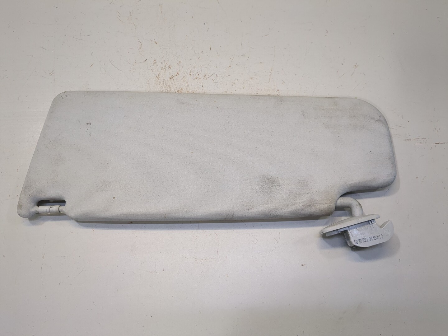 Козырек солнцезащитный