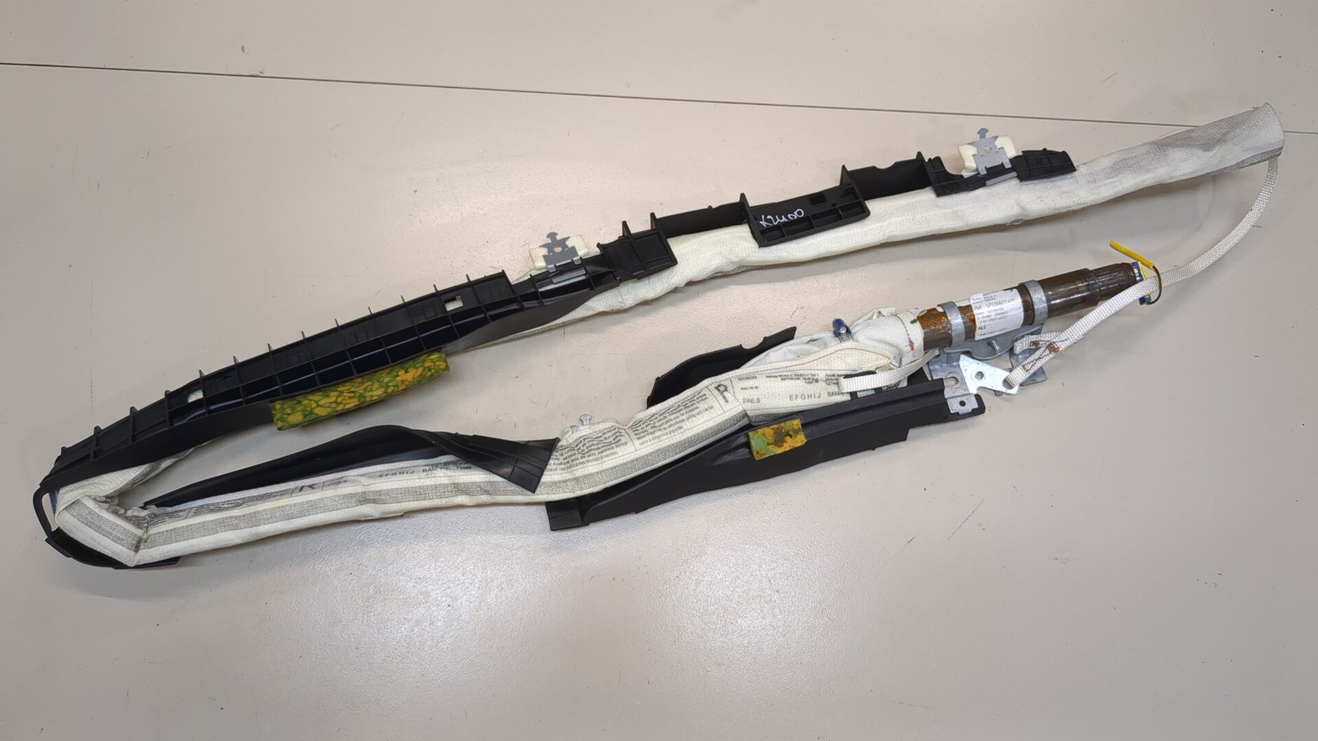 Подушка безопасности боковая (шторка)