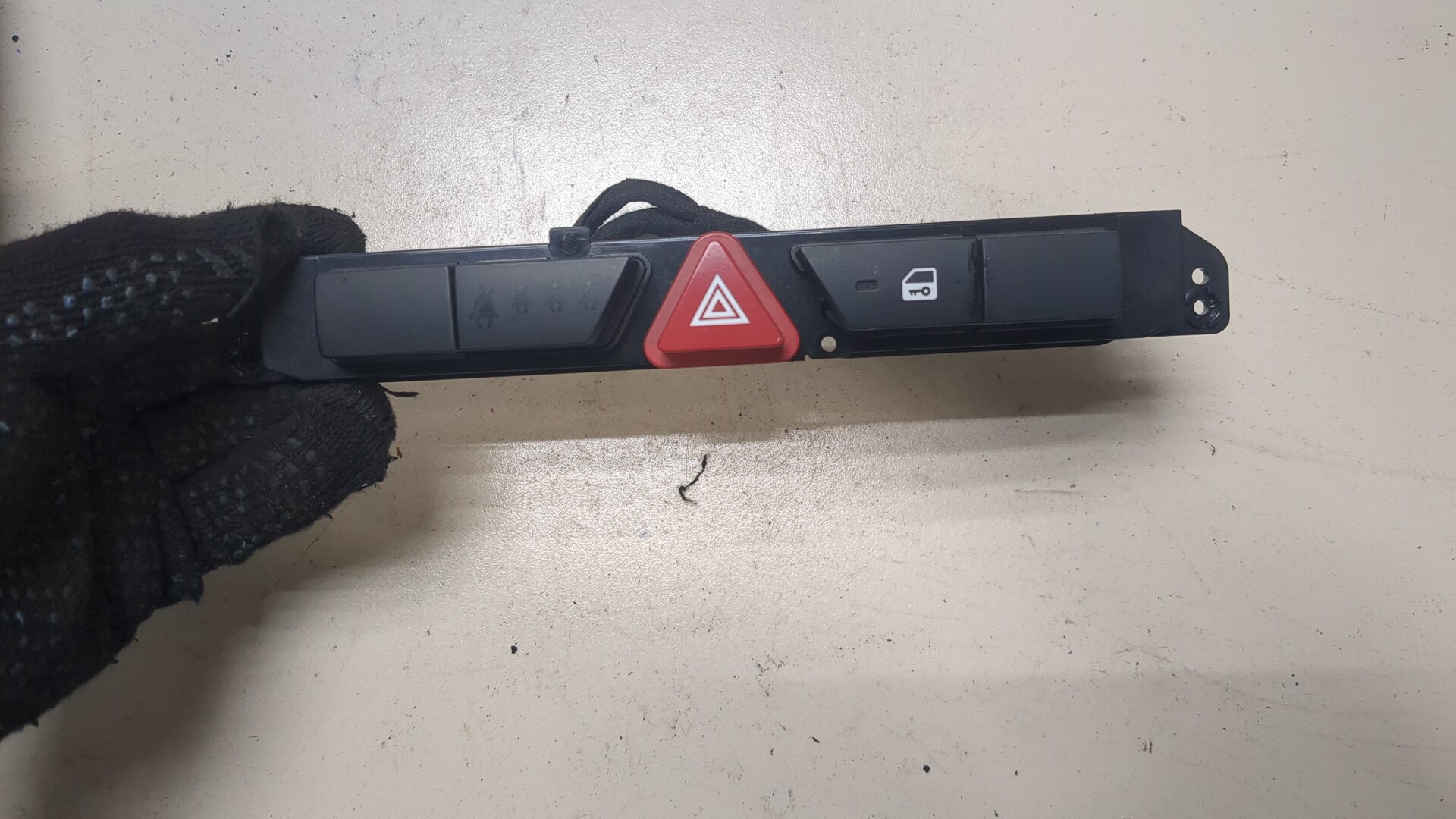 Кнопка аварийной остановки