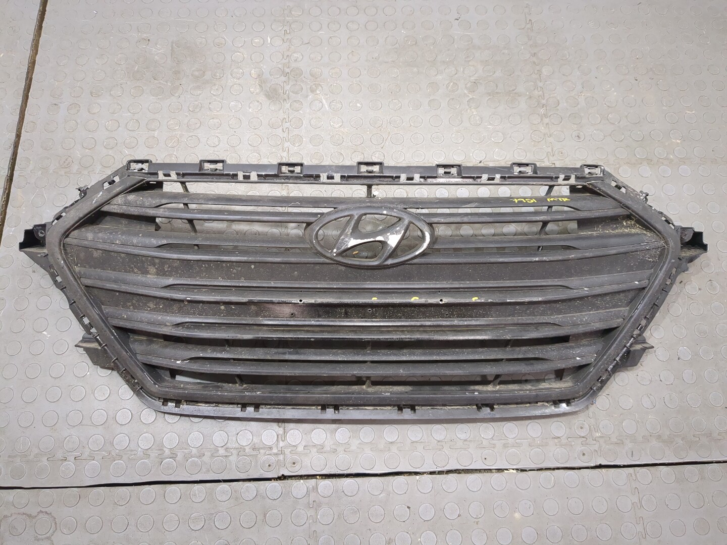 Решетка радиатора