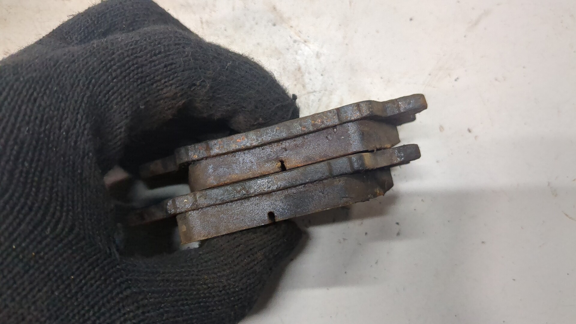 Колодки тормозные задние дисковые к-т