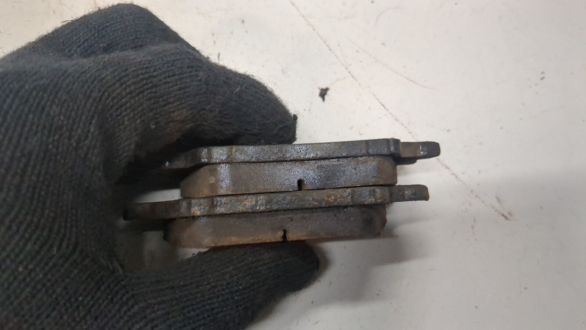 Колодки тормозные задние дисковые к-т