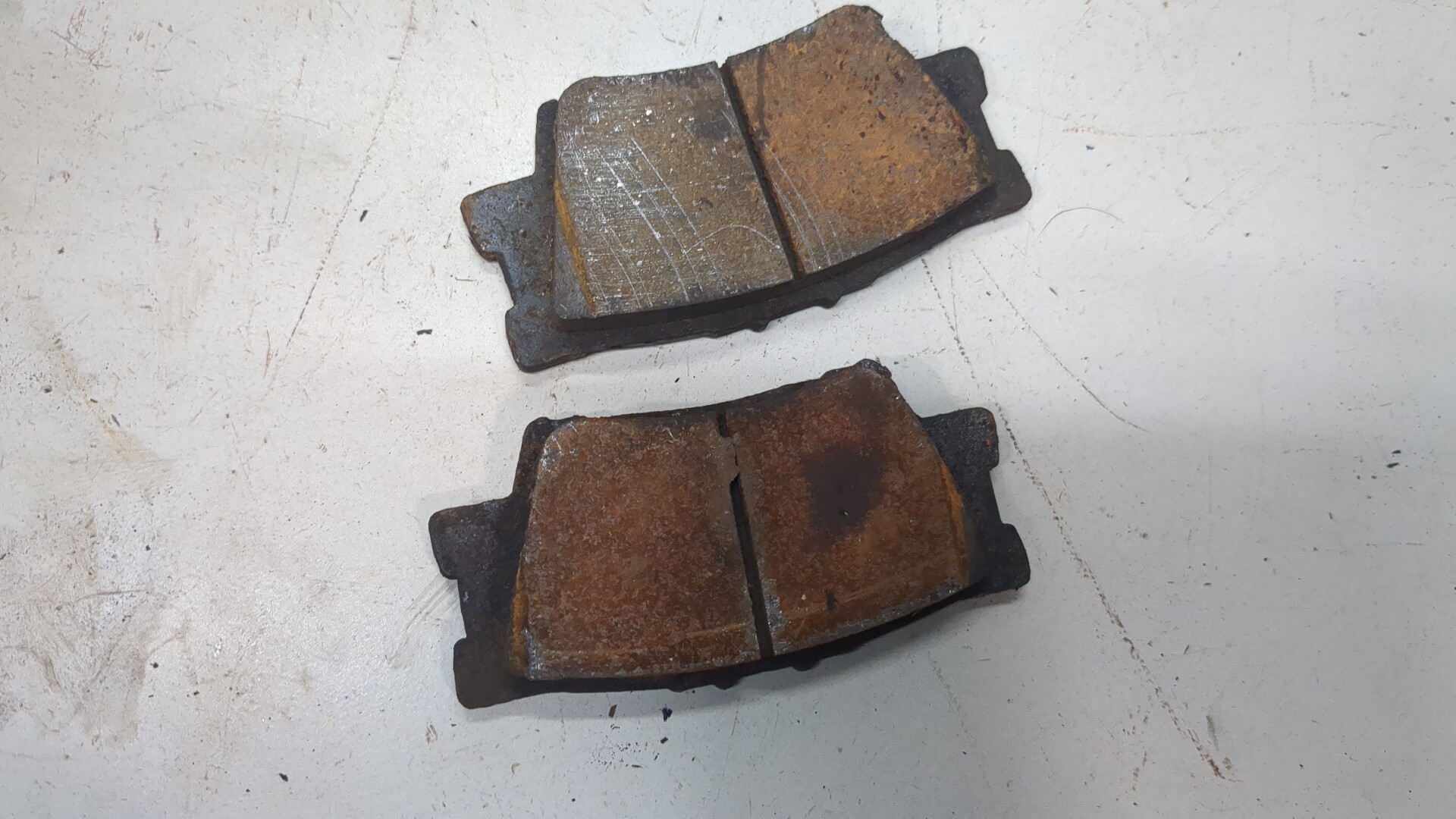 Колодки тормозные задние дисковые к-т