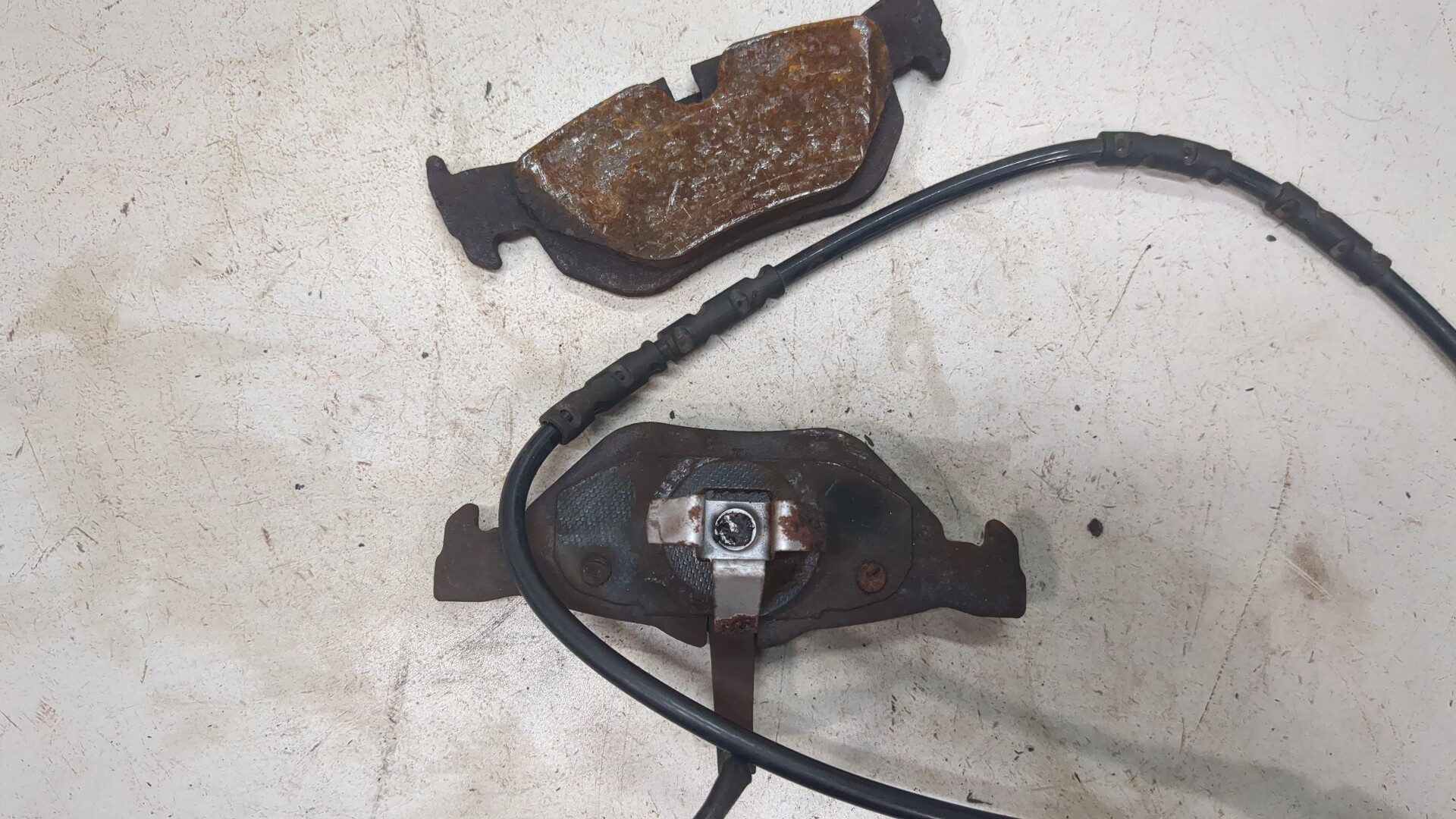 Колодки тормозные задние дисковые к-т