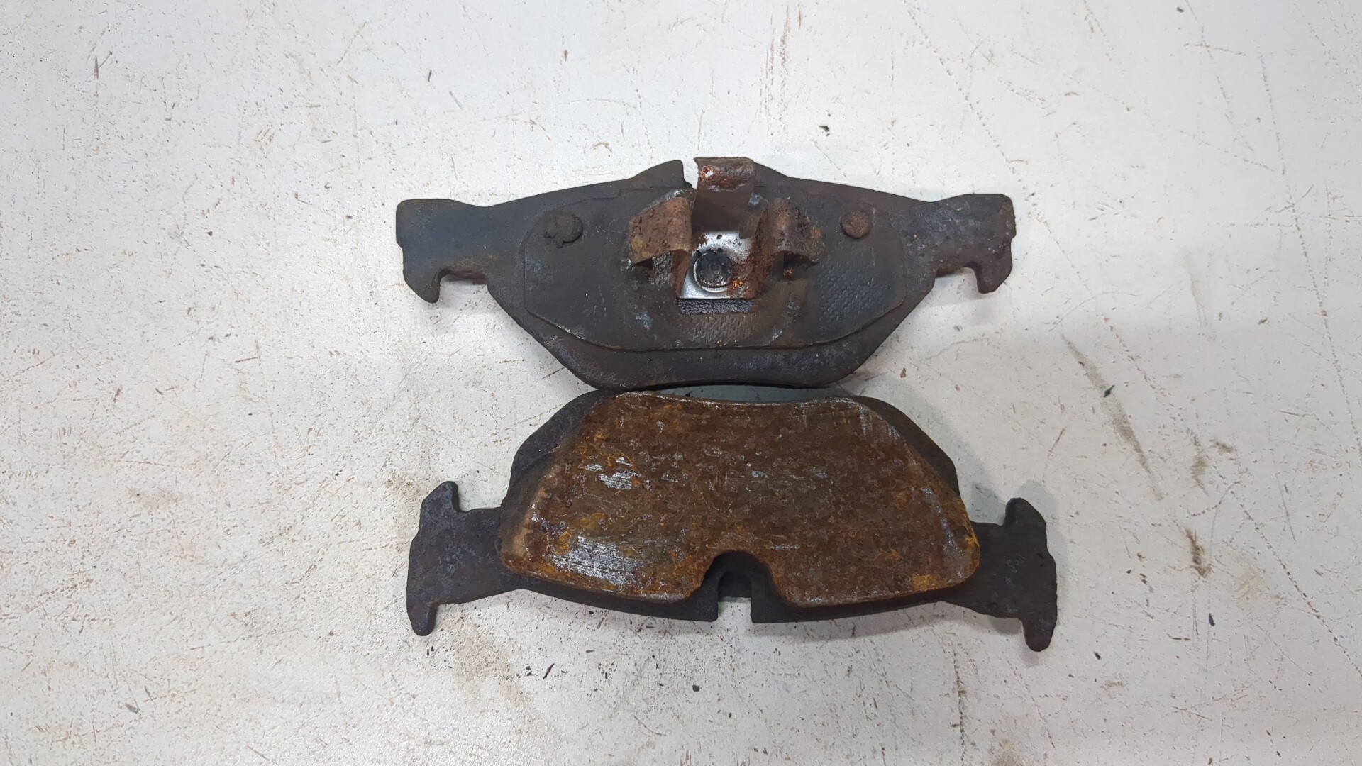 Колодки тормозные задние дисковые к-т