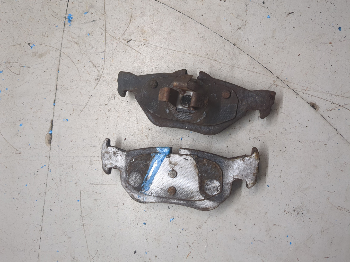 Колодки тормозные задние дисковые к-т