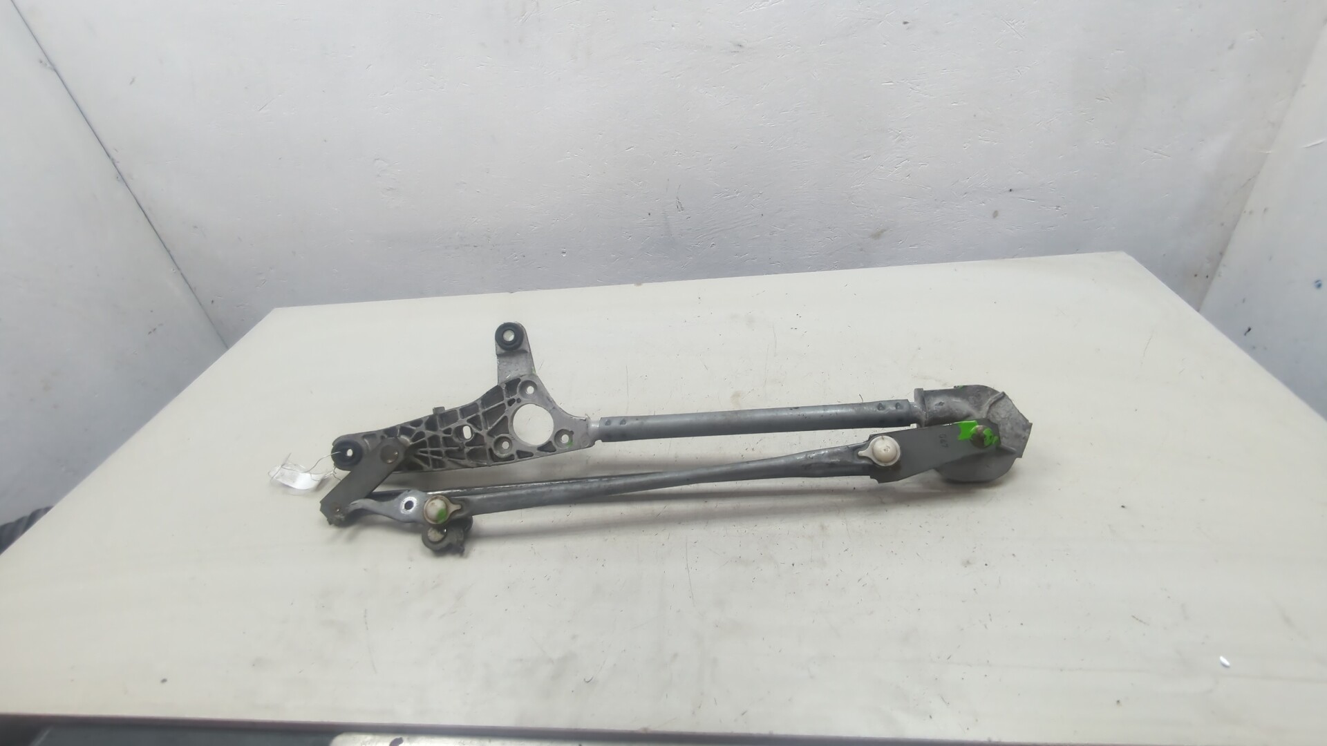 Трапеция стеклоочистителей