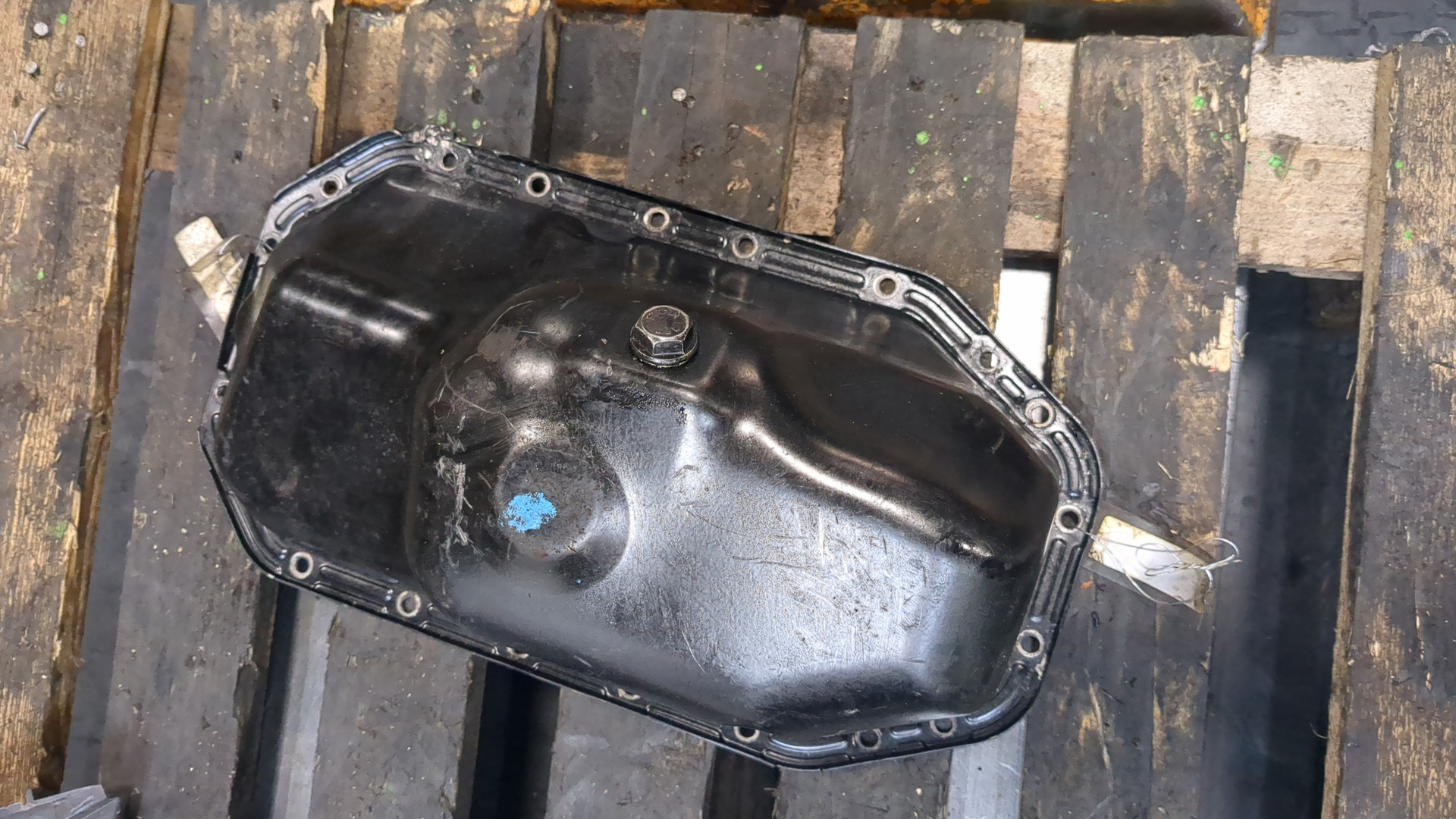 Поддон масляный двигателя (картер)