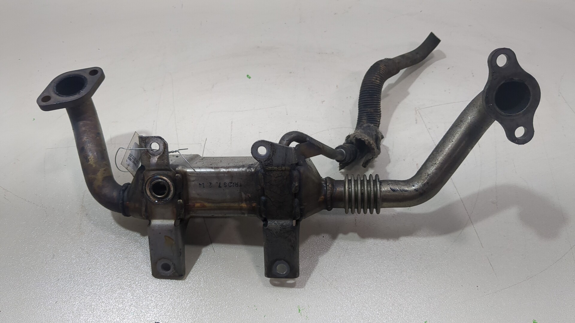 Тройник вентиляции картерных газов