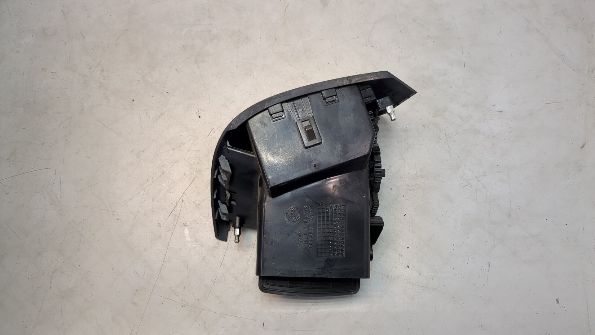 Дефлектор воздушный