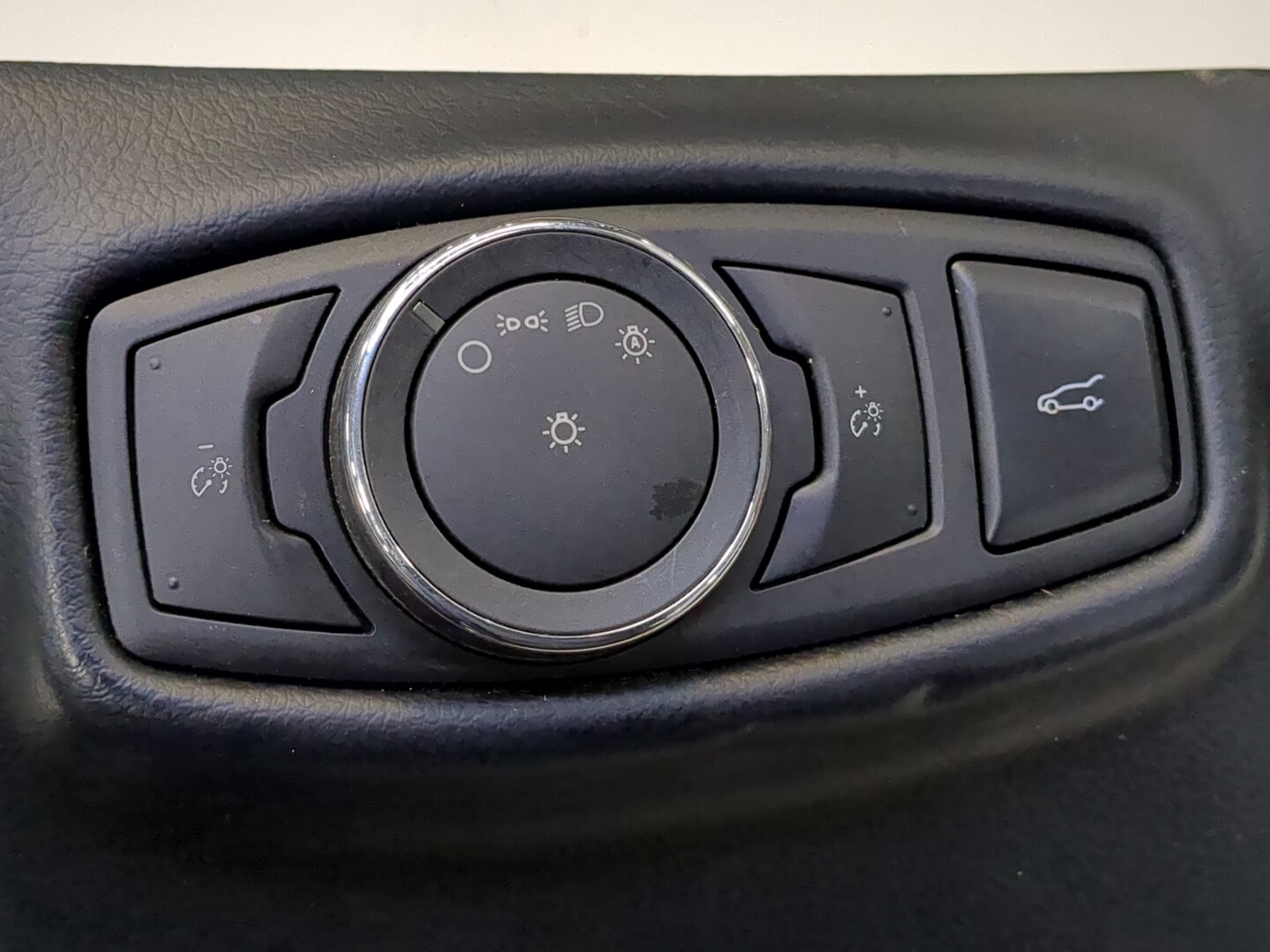 Переключатель света фар