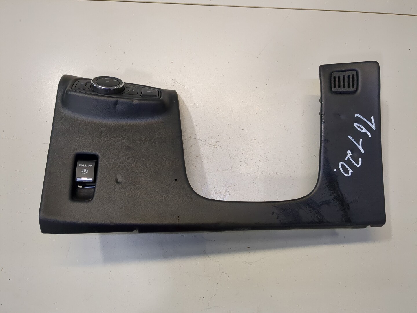 Переключатель света фар