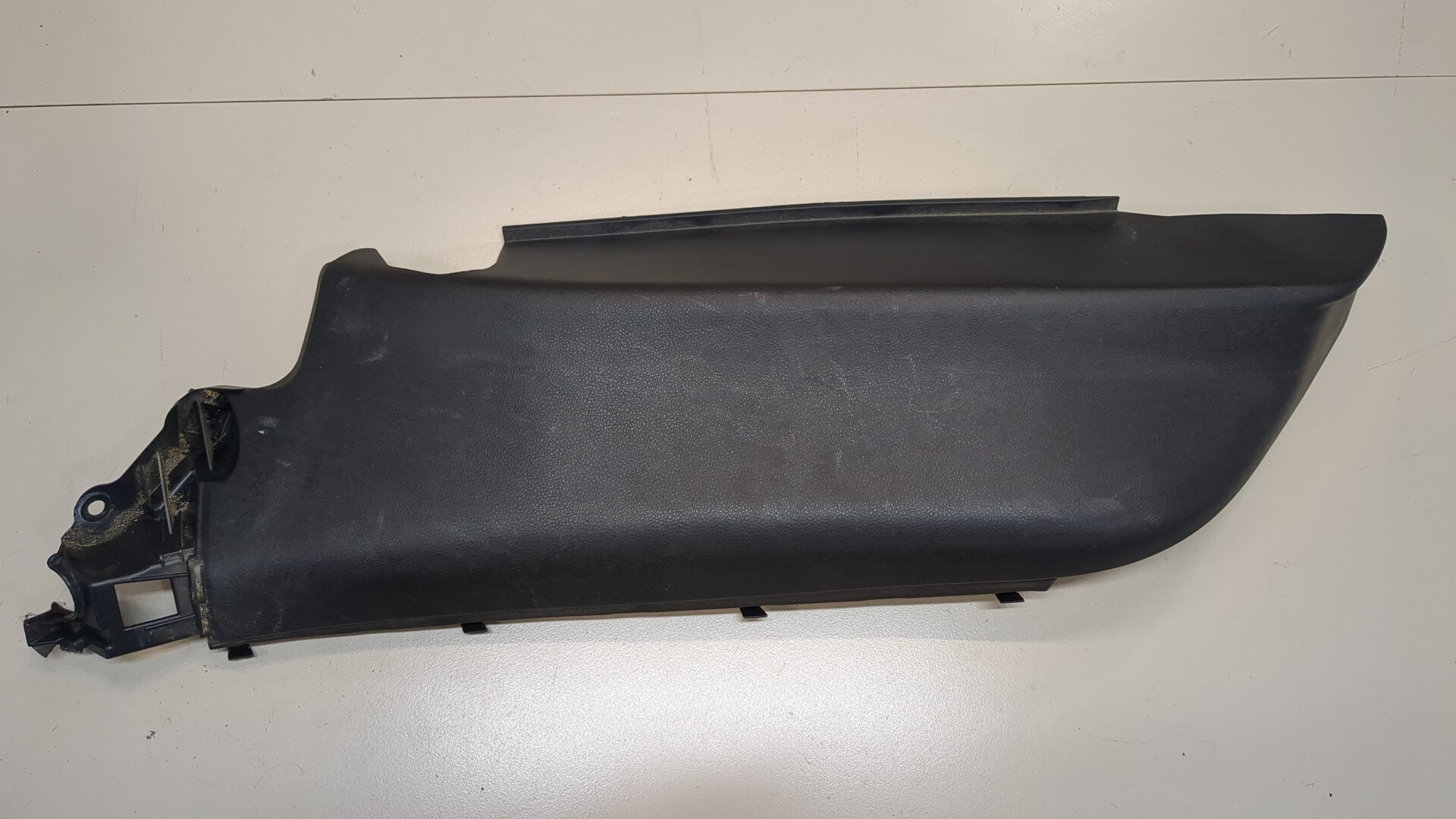 Обшивка стойки