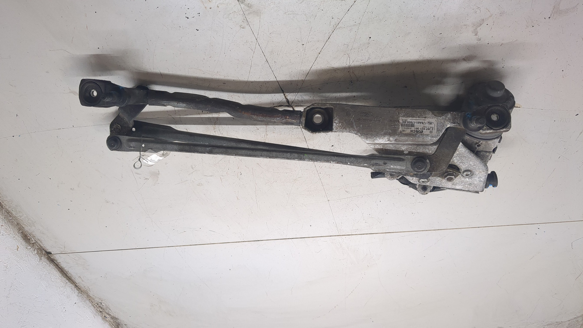 Трапеция стеклоочистителей