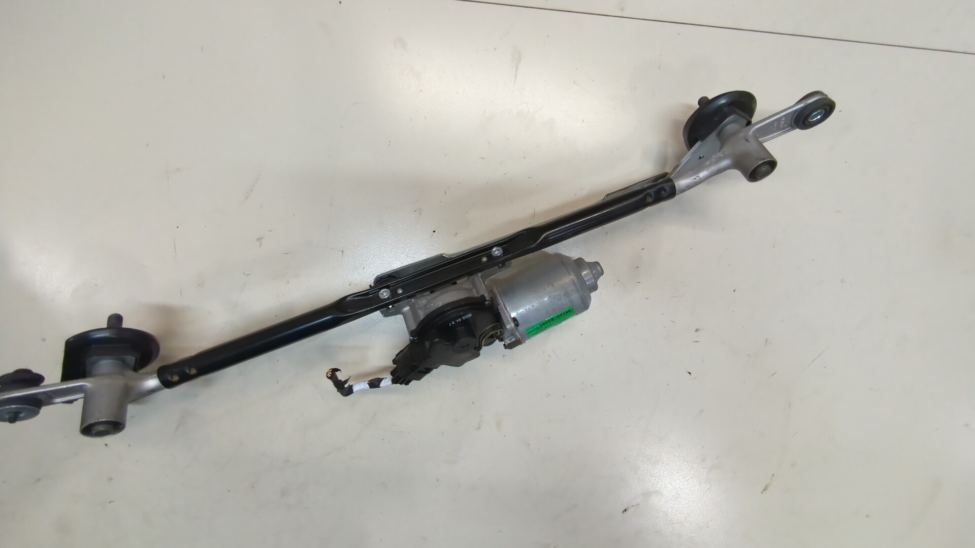 Трапеция стеклоочистителей