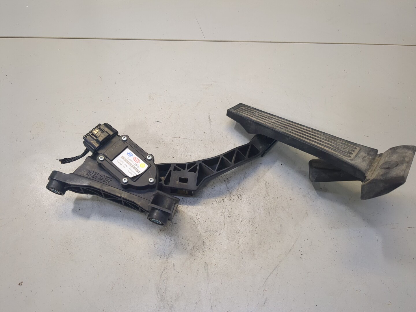 AP-0013699598 AP-0013699598