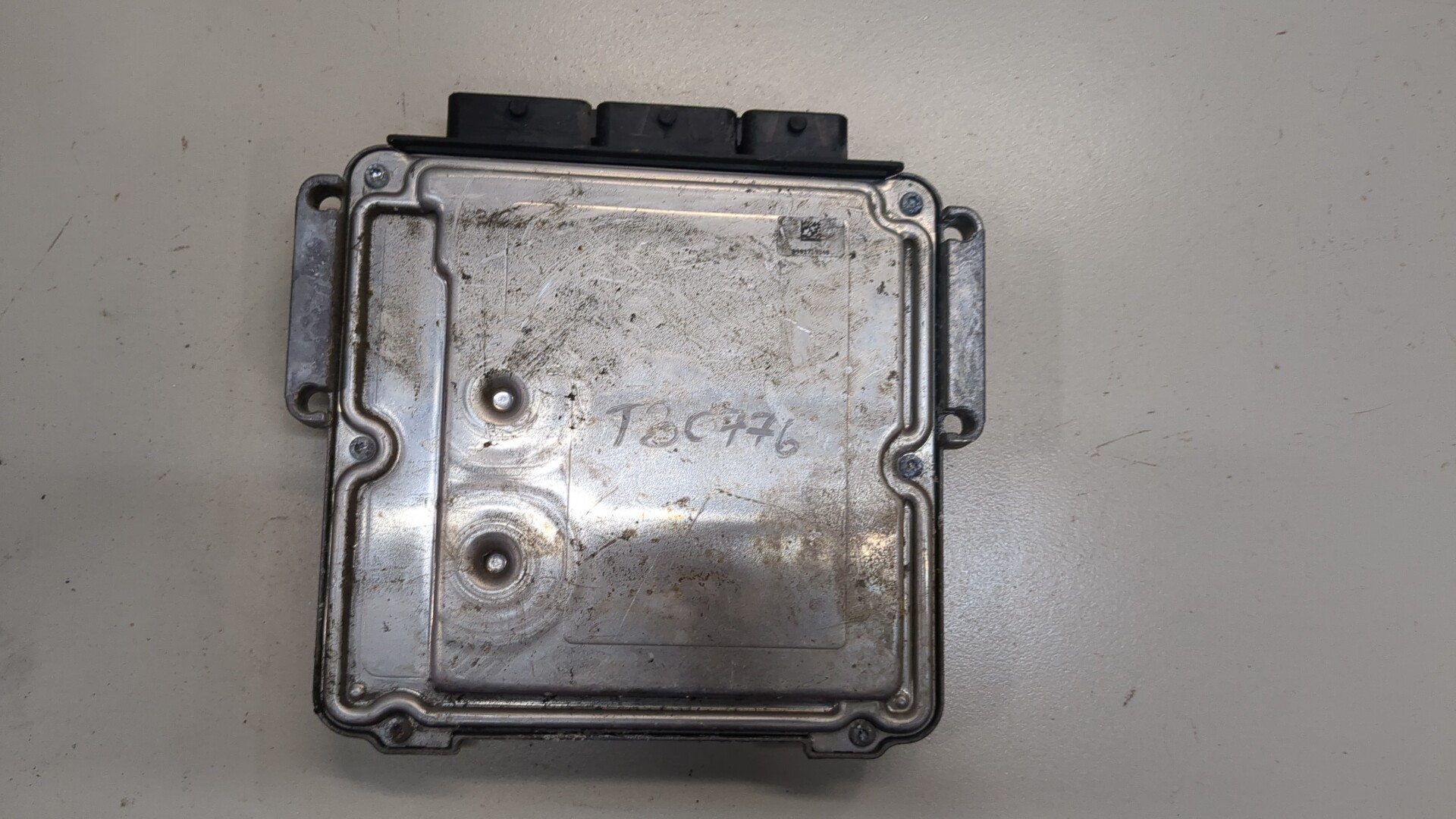 Блок управления двигателем