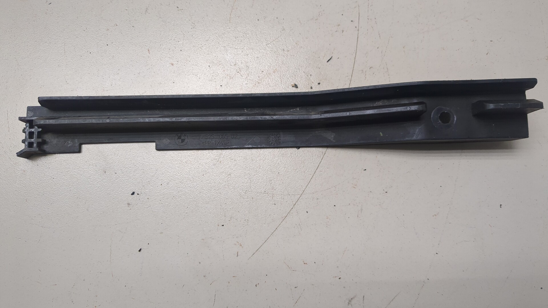 Кронштейн радиатора