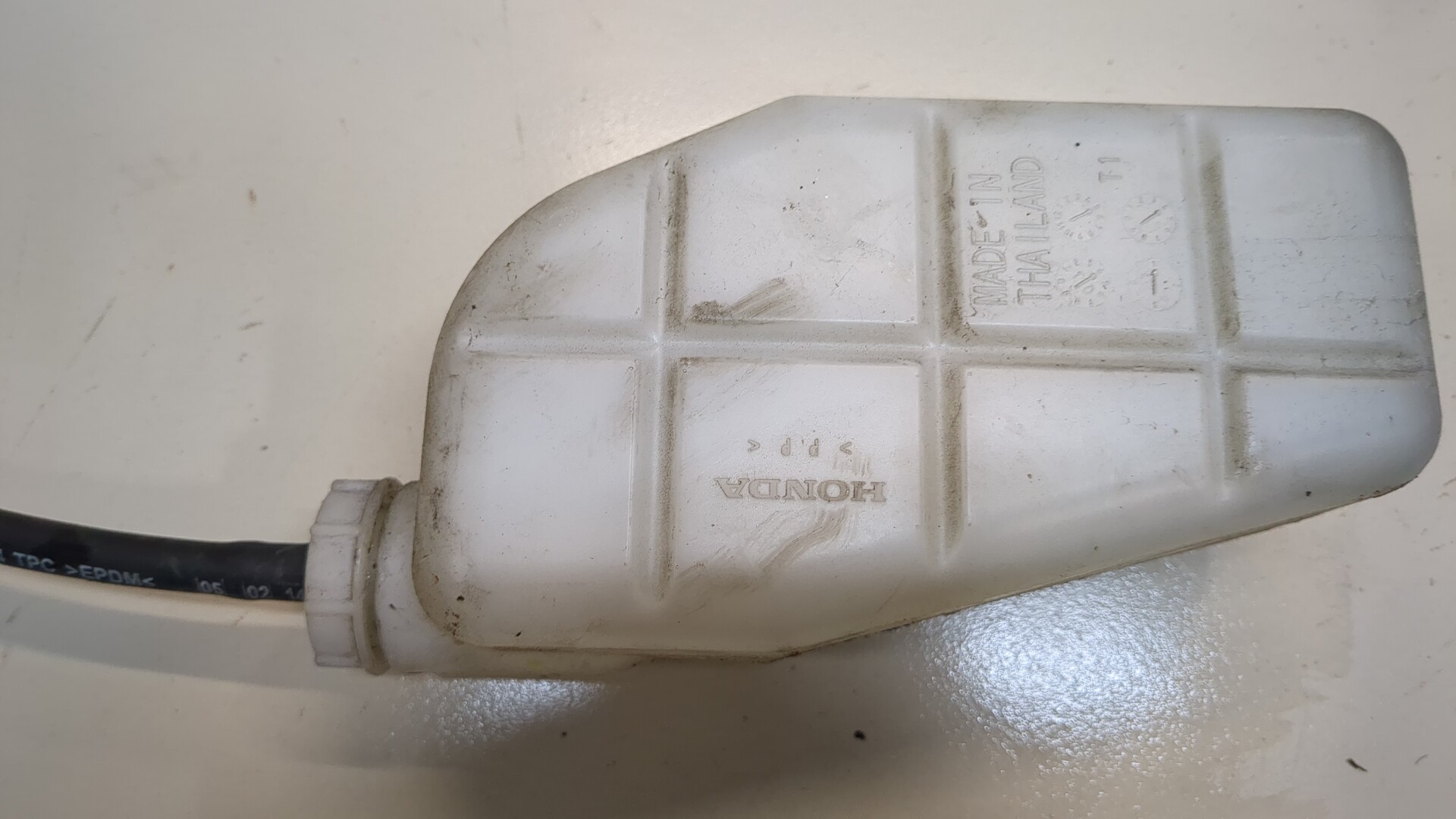 Бачок расширительный