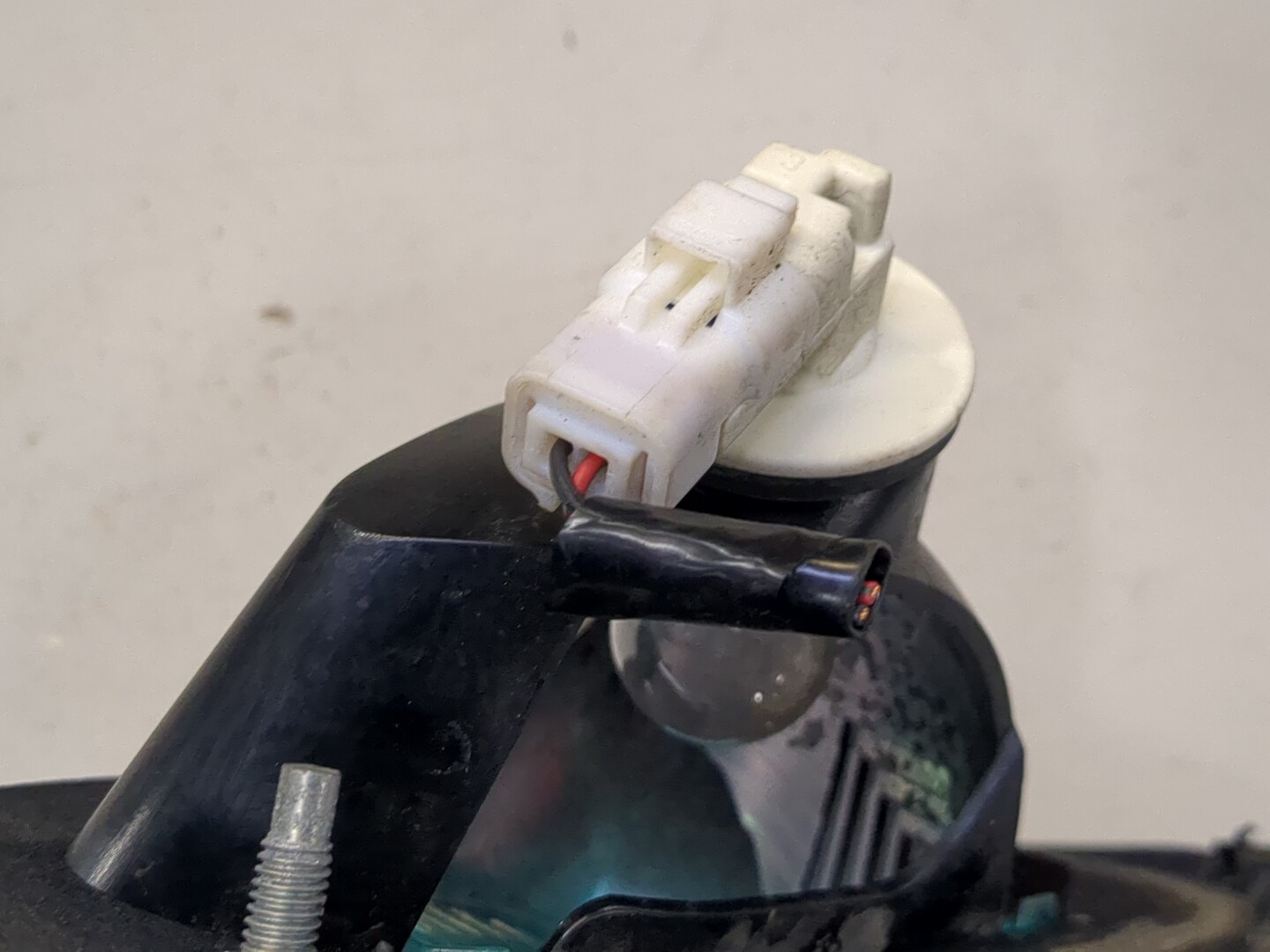 Фонарь задний внутренний правый